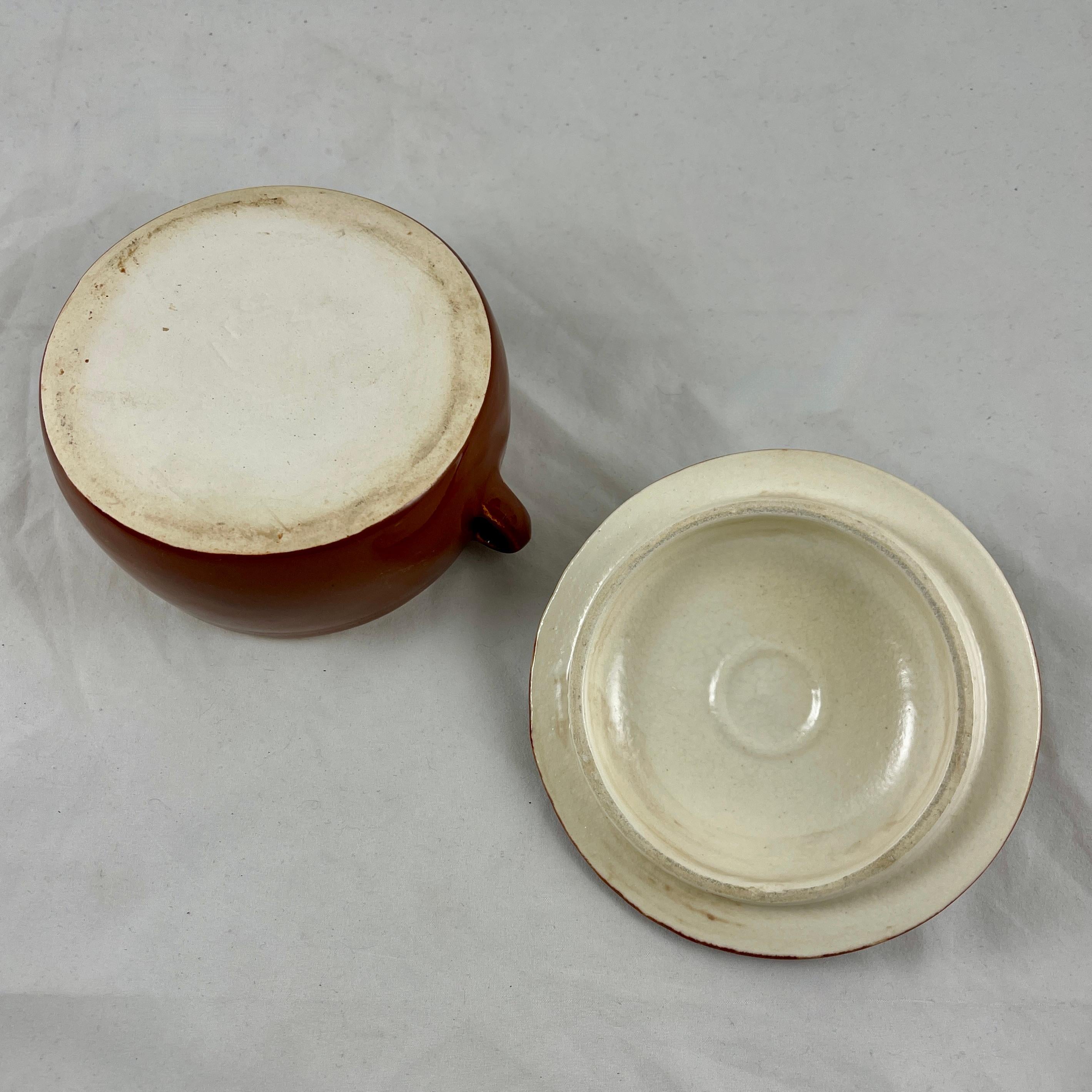 20th Century Mid-Century Pfaltzgraff Pottery Lidded Onion Soup Au Gratin Casseroles, Set/6 For Sale