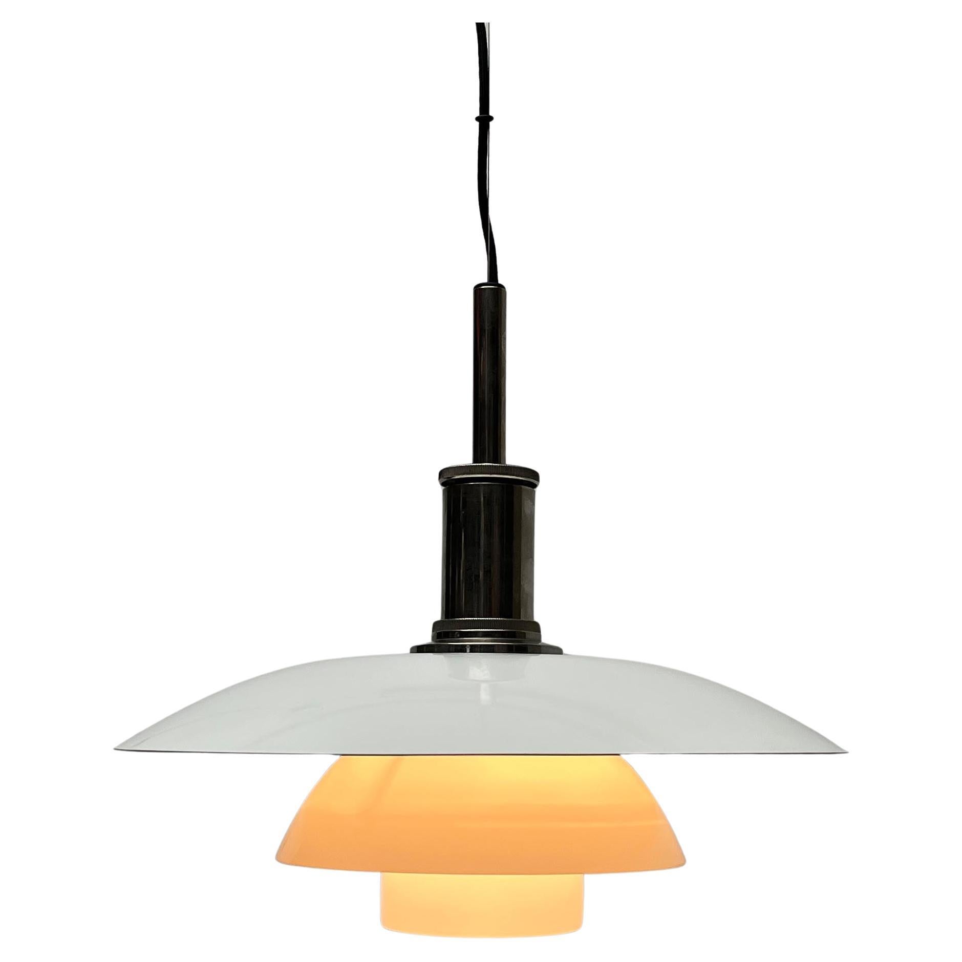 Mid-Century Ph 4 1/2 - 4u2028 Pendentif en métal et verre Poul Henningsen Louis Poulsen