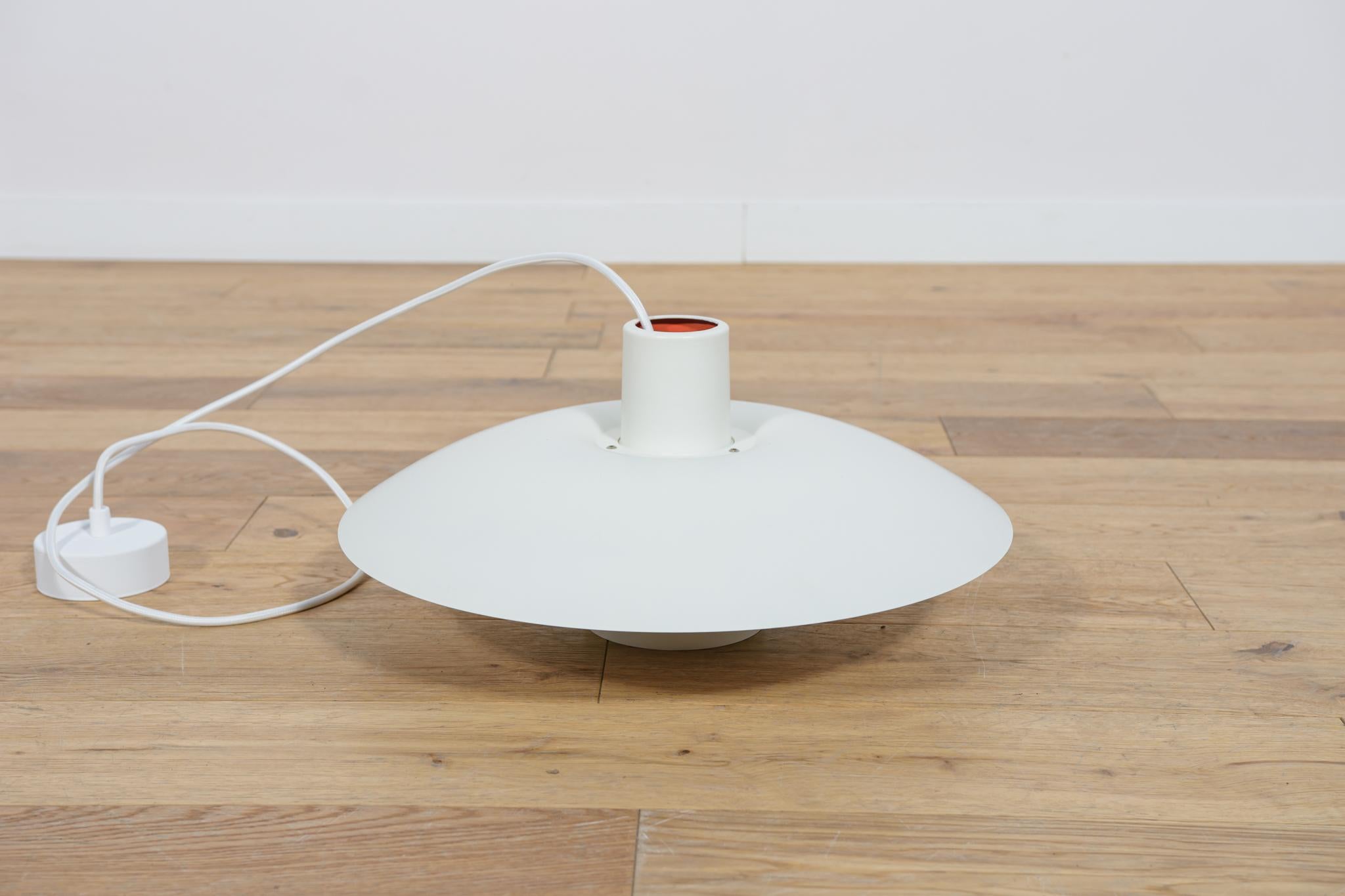 Mid-Century PH4 Pendant Lamp by Poul Henningsen for Louis Poulsen, 1960 For Sale 1