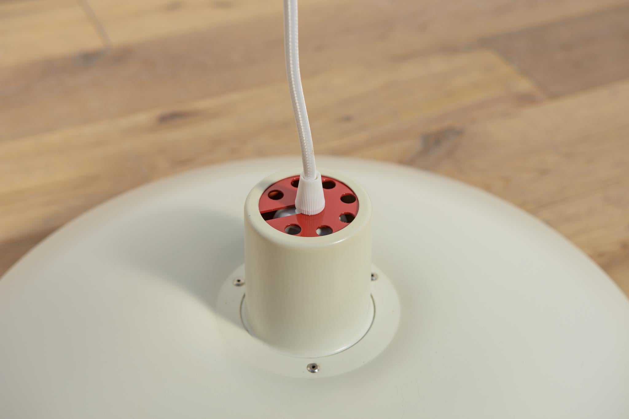 Mid-Century PH4 Pendelleuchte von Poul Henningsen für Louis Poulsen, Dänemark, 1960 im Angebot 7