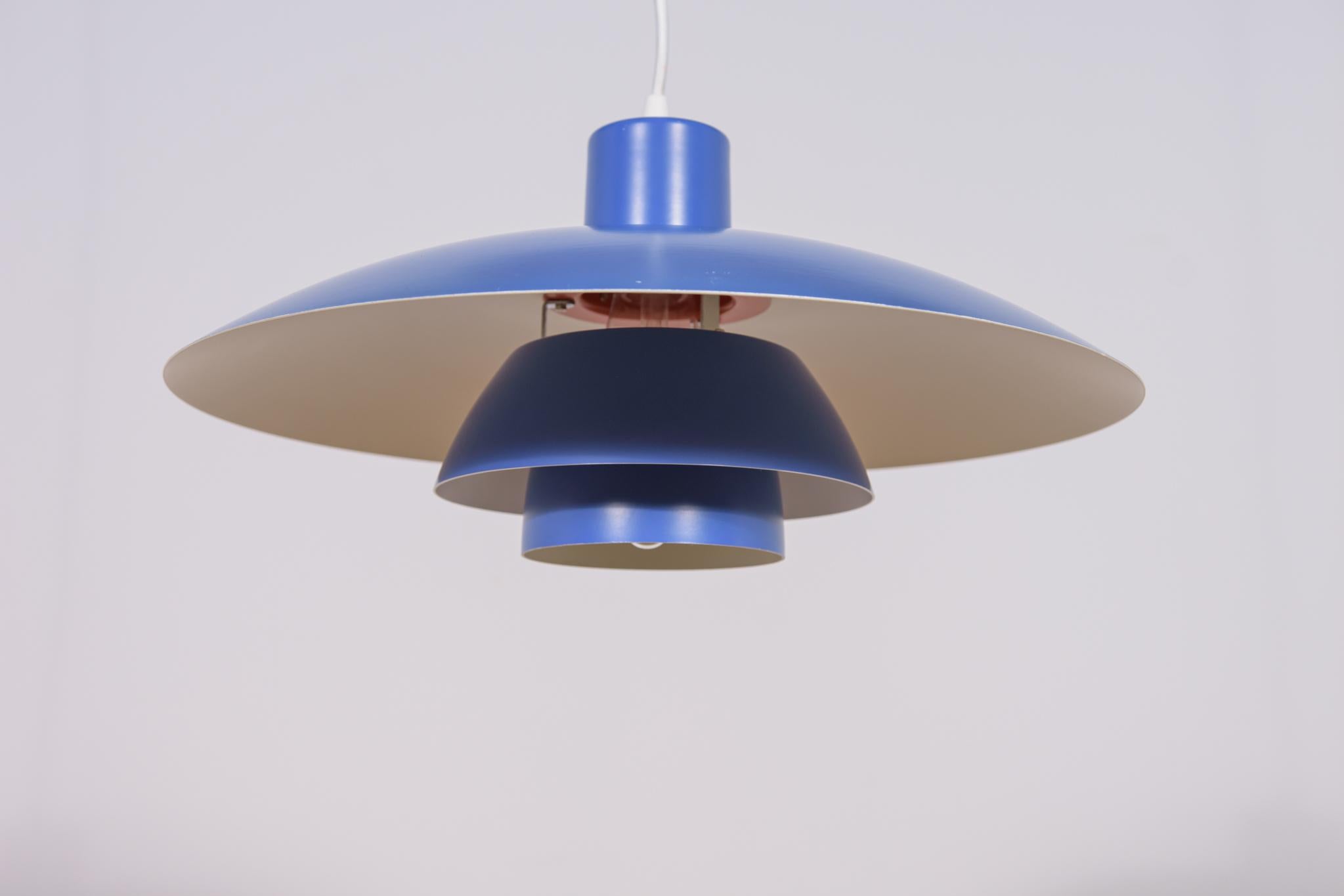 Mid-Century Modern Mid-Century PH4 Pendant Lamp by Poul Henningsen for Louis Poulsen, Denmark, 1960 For Sale