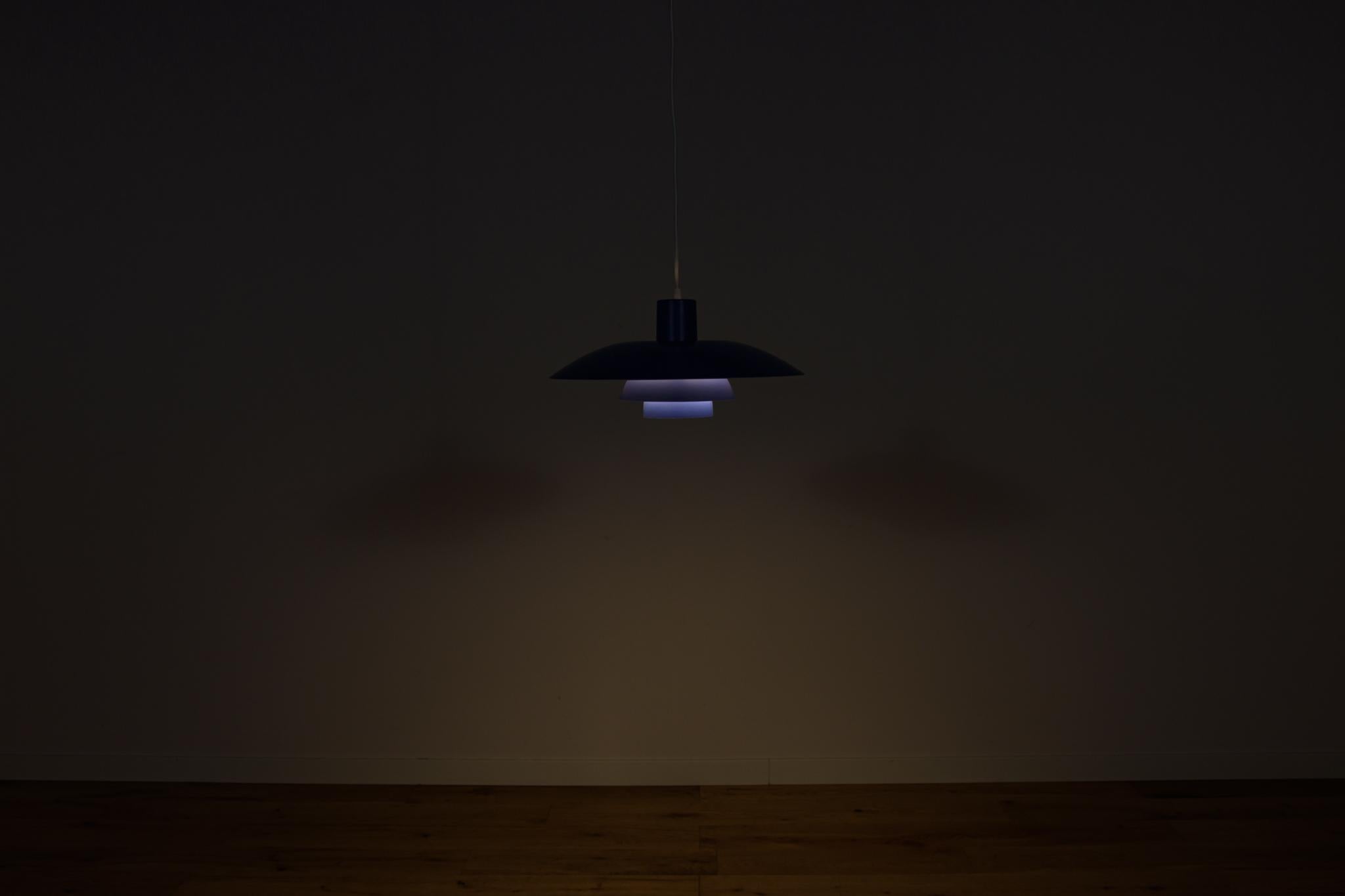 Mid-Century PH4 Pendant Lamp by Poul Henningsen for Louis Poulsen, Denmark, 1960 For Sale 1