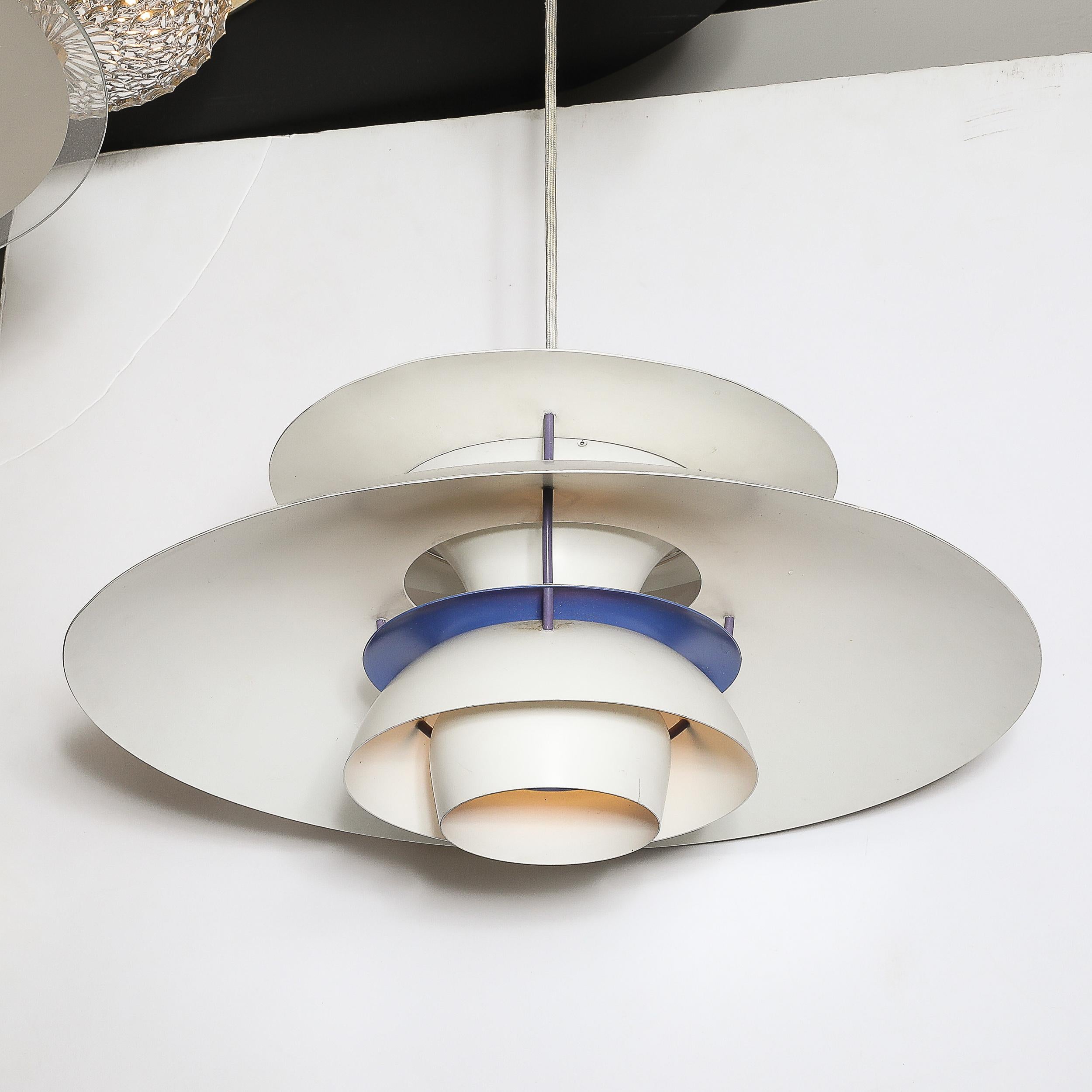 Mid-Century PH5 Pendant White & Blue Enamel Chandelier by Poul Henningsen In Excellent Condition For Sale In New York, NY
