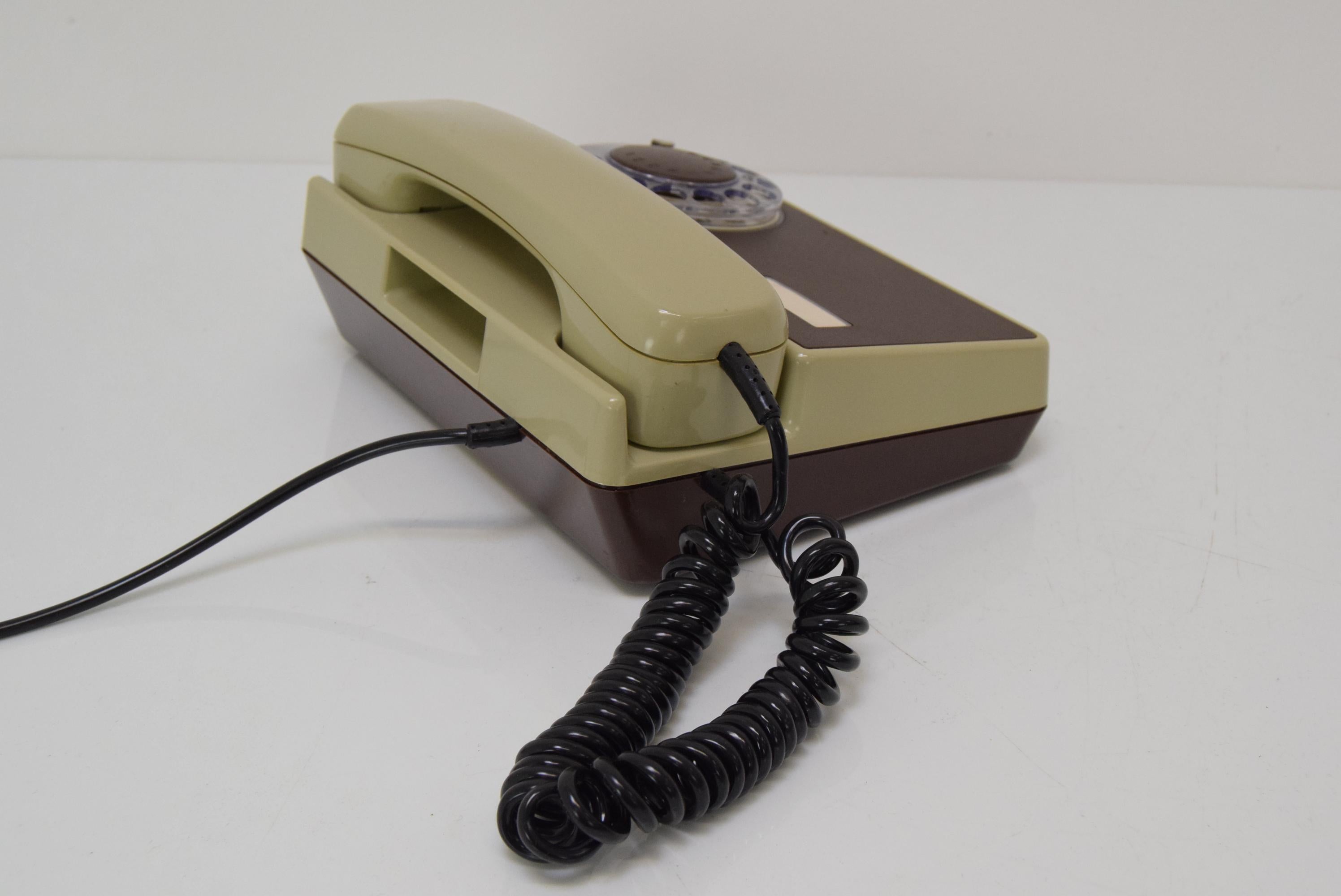 Late 20th Century Mid-century Phone Tesla, 1980's.  For Sale