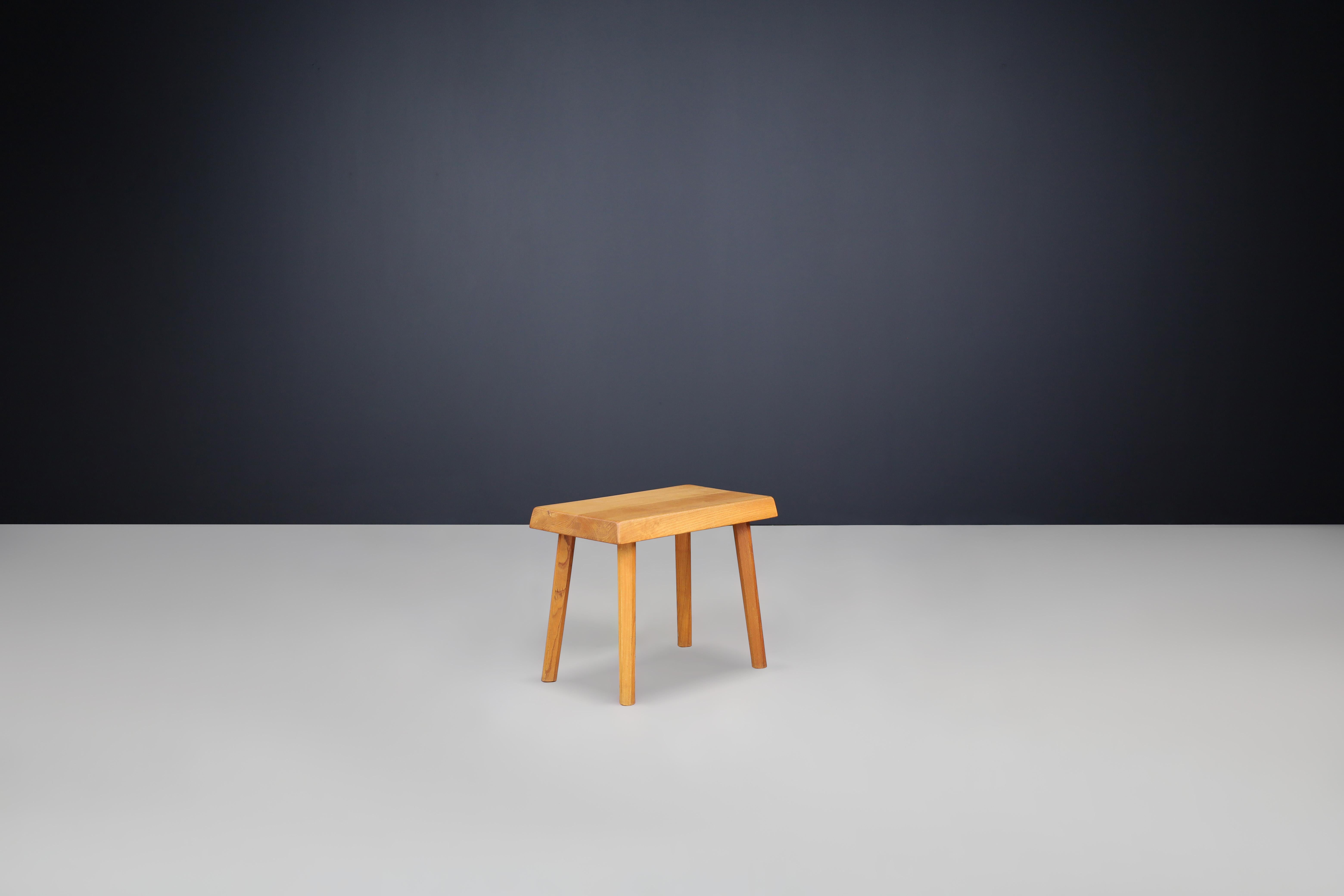 Mid-20th Century Mid-Century Pierre Chapo style Elmwood four-legged stool, France 1950s For Sale