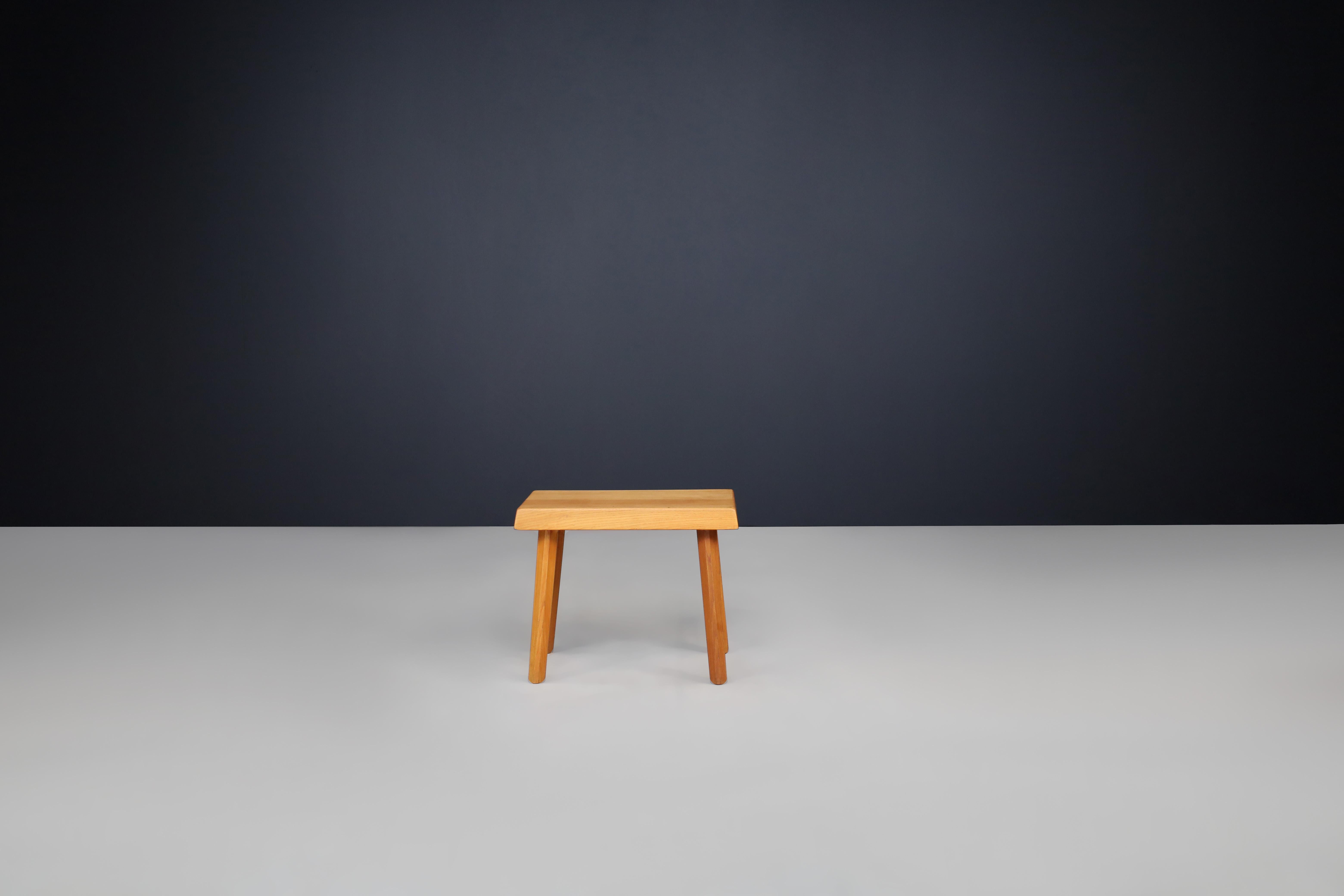 Mid-Century Pierre Chapo style Elmwood four-legged stool, France 1950s For Sale 1