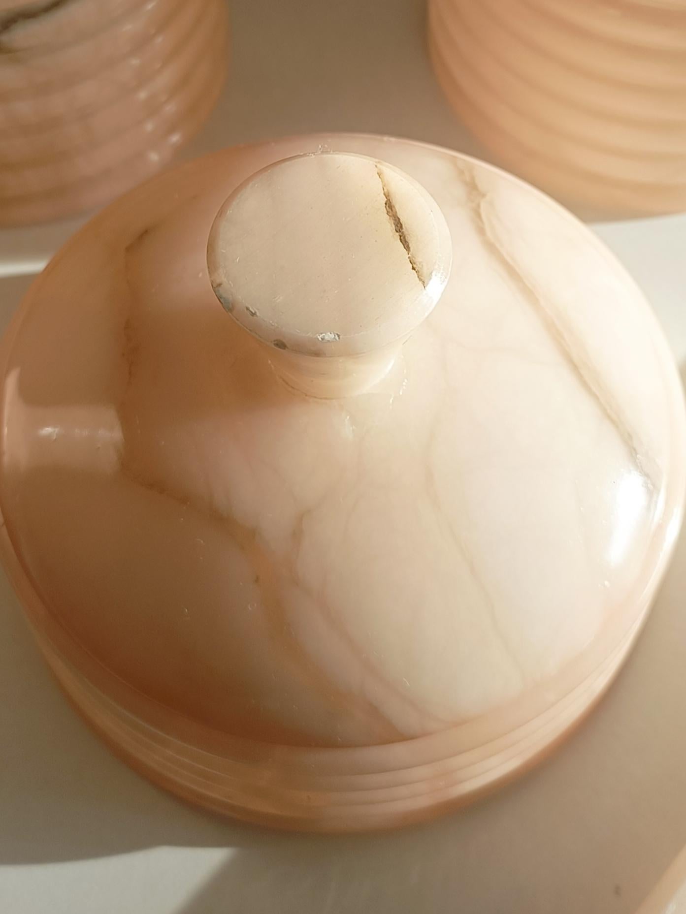 Mid Century Pink Alabaster Vanity or Bathroom Set, Handmade in Spain ci. 1960s For Sale 11