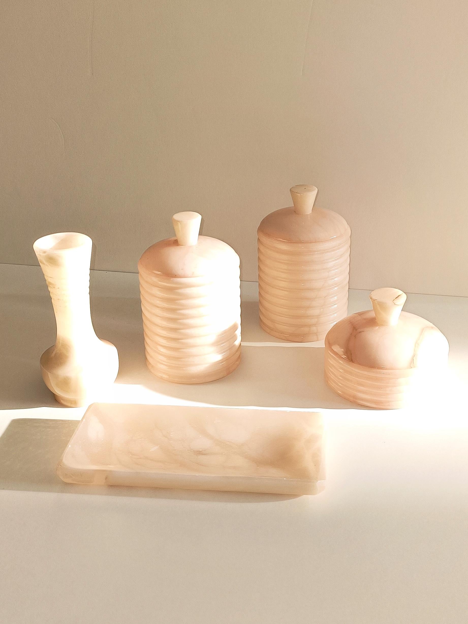 Spanish Mid Century Pink Alabaster Vanity or Bathroom Set, Handmade in Spain ci. 1960s For Sale
