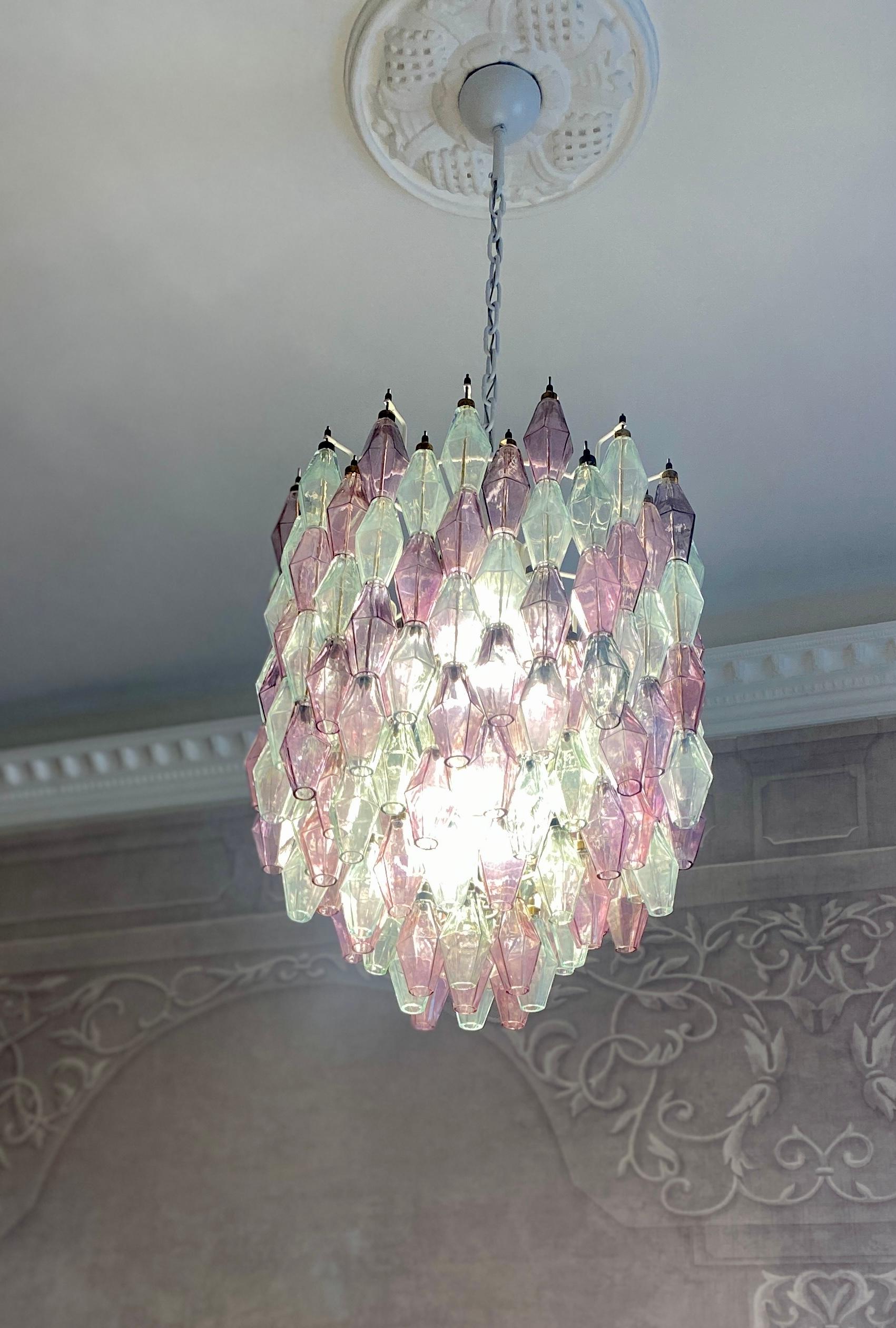 Mid-Century Pink Amethyst  and Clear Poliedri Chandelier, 1960 For Sale 3