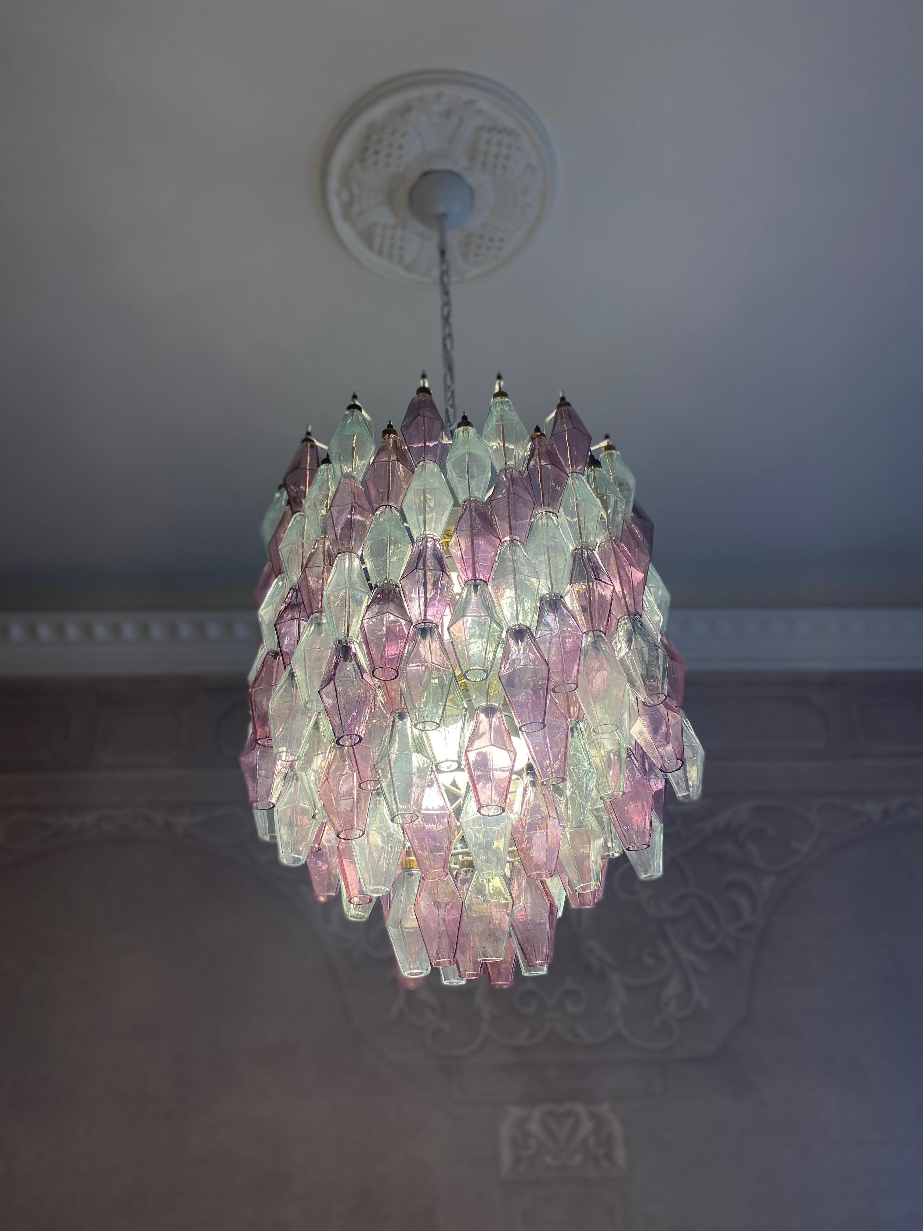 Mid-Century Pink Amethyst  and Clear Poliedri Chandelier, 1960 For Sale 1