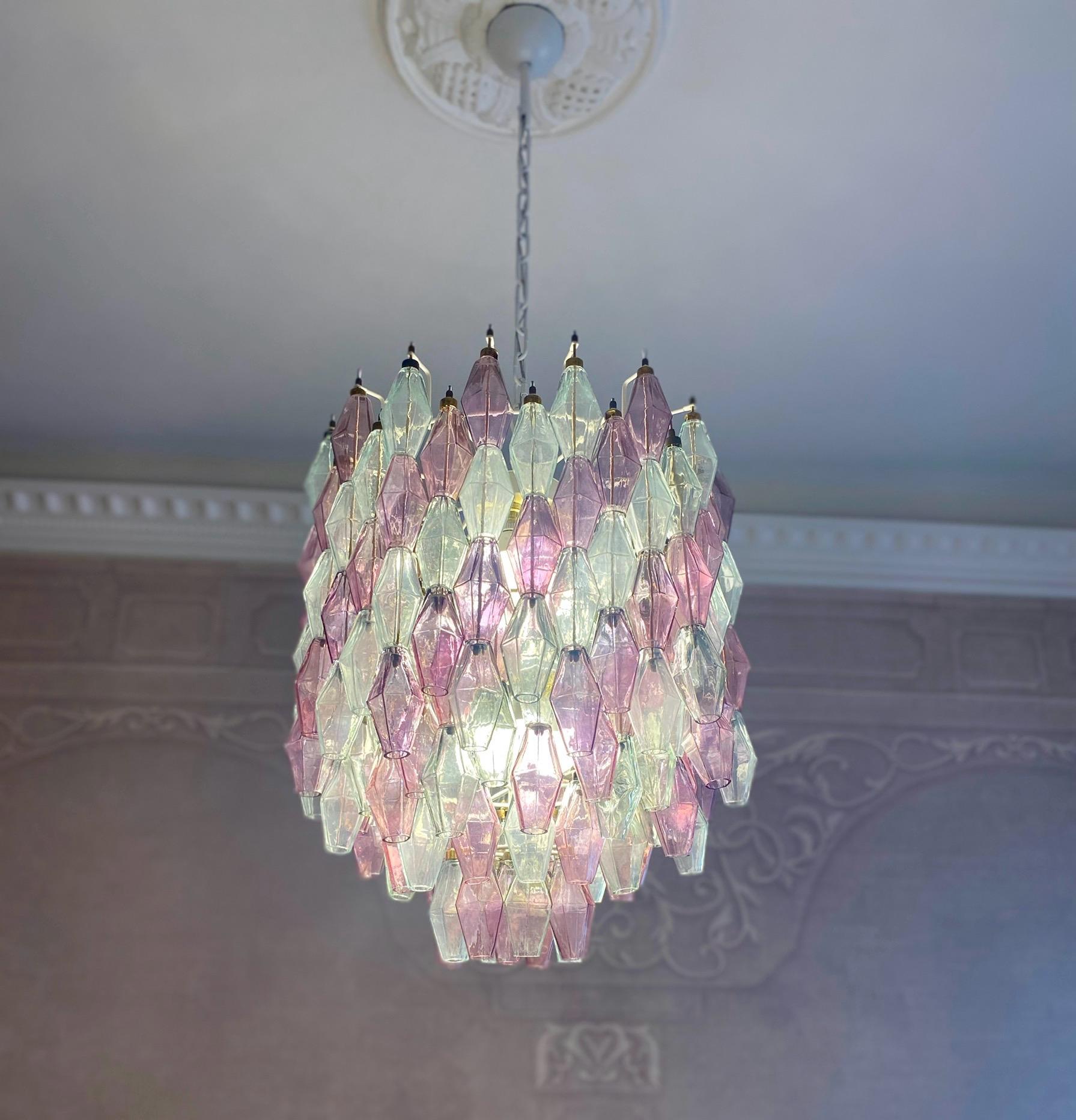 Mid-Century Pink Amethyst  and Clear Poliedri Chandelier, 1960 For Sale 2