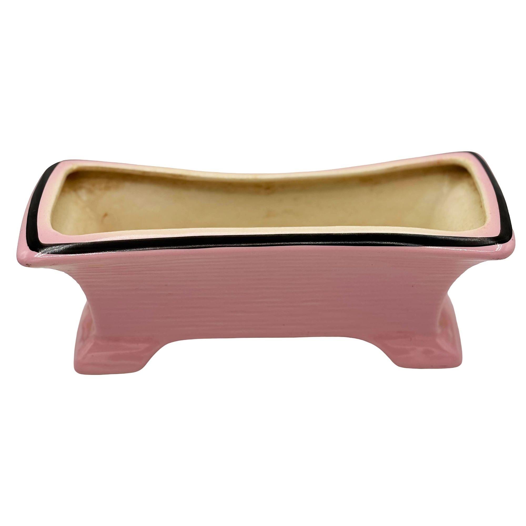 Jardinière d'intérieur moderniste rose et noire du milieu du siècle de California Pottery en vente 3