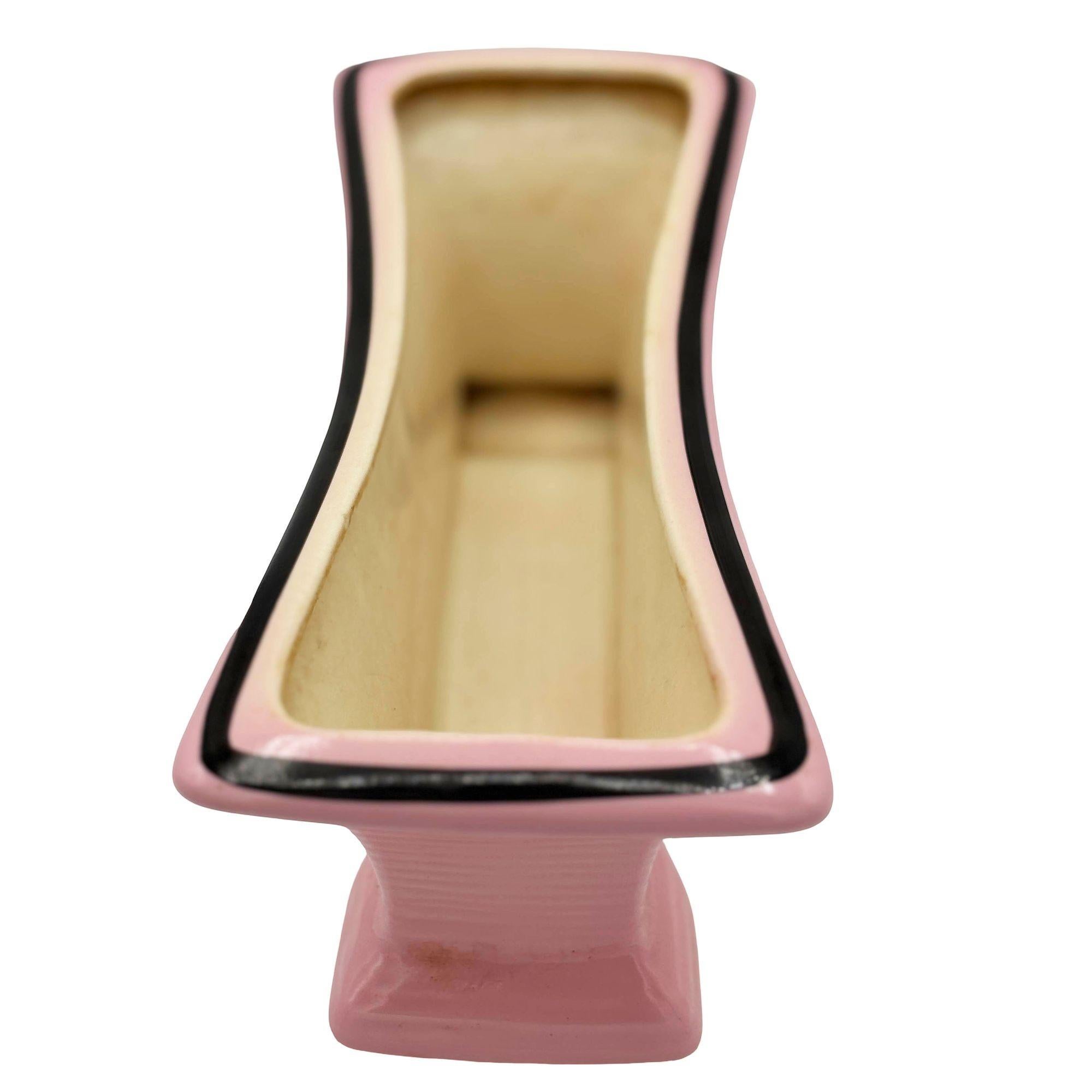 Jardinière d'intérieur moderniste rose et noire du milieu du siècle de California Pottery en vente 8