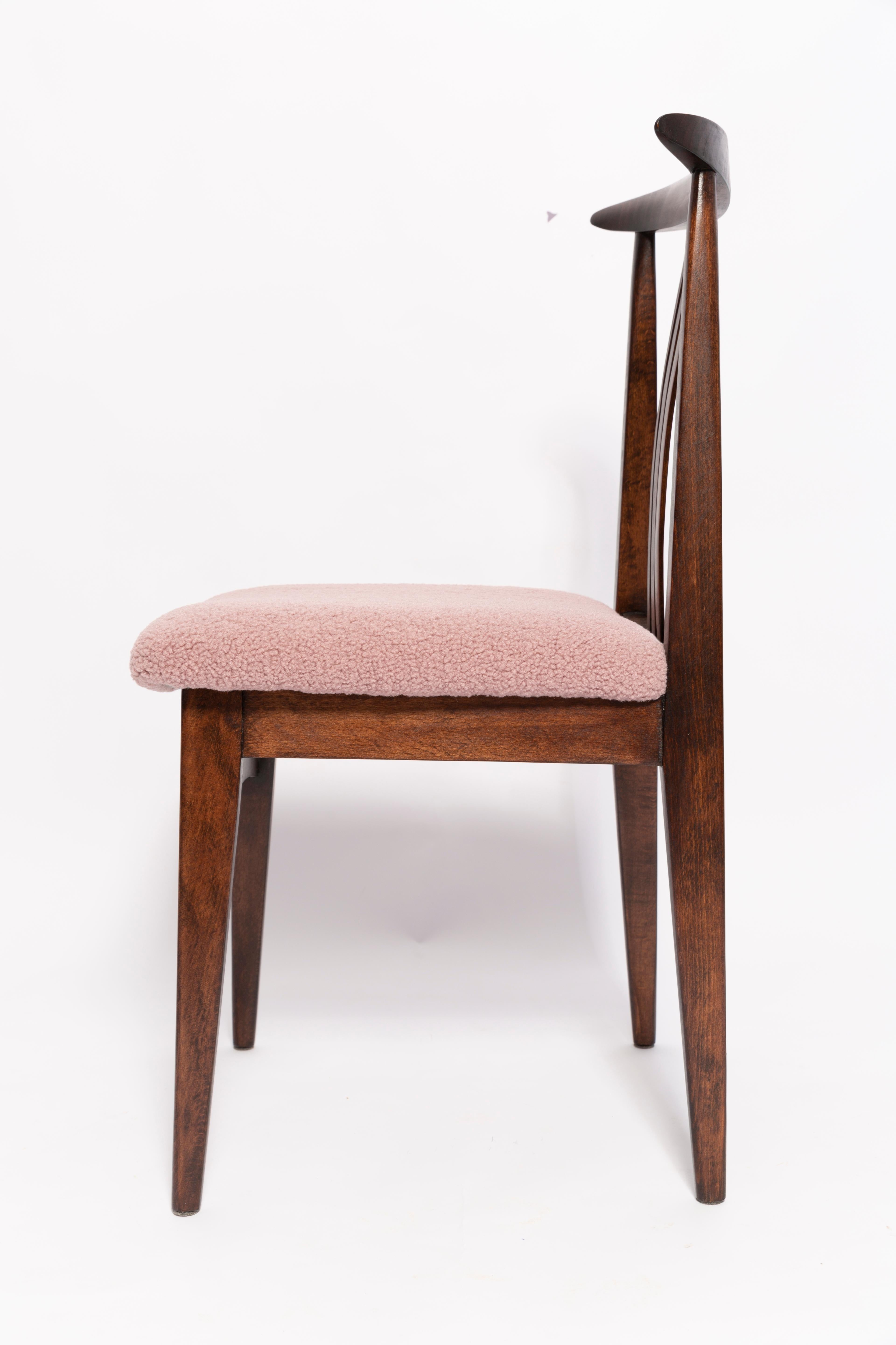 Mid-Century Pink Blush Boucle Chair, Walnut Wood, by M. Zielinski, Europe, 1960s For Sale 1