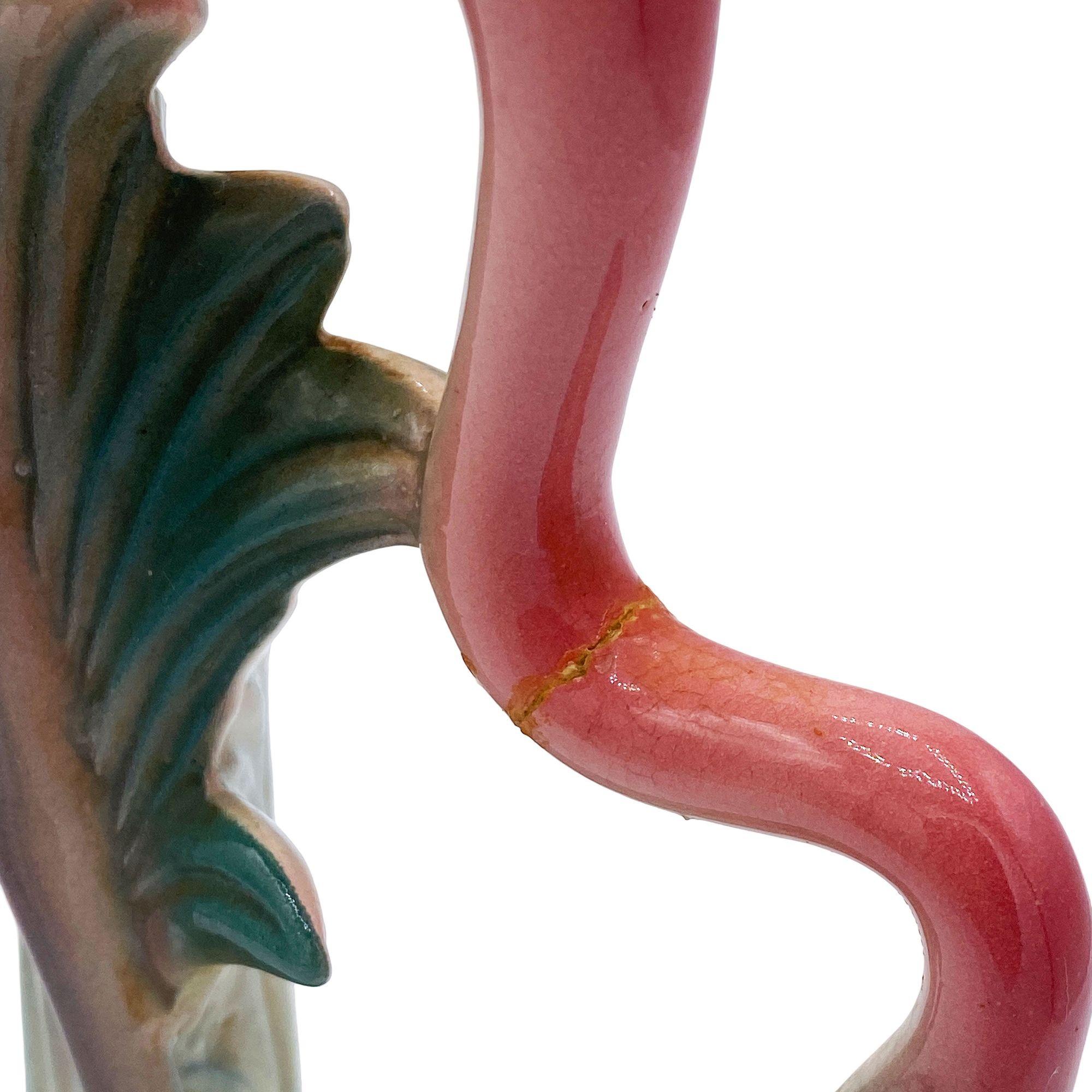 Set di sculture da tavolo in ceramica di Brad Keeler, metà del secolo scorso, con fenicottero che beve. in vendita 1