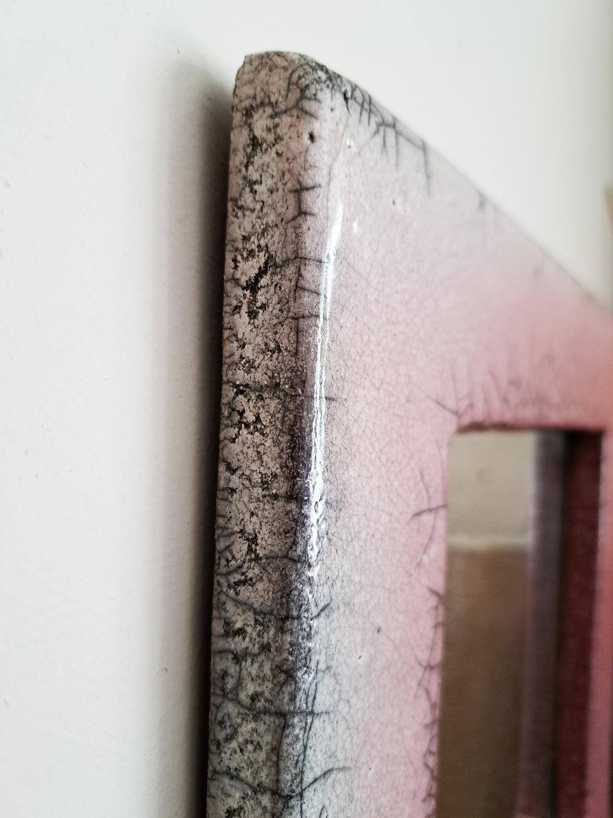 20ième siècle Miroir mural en céramique émaillée rose du milieu du siècle, années 1960 en vente