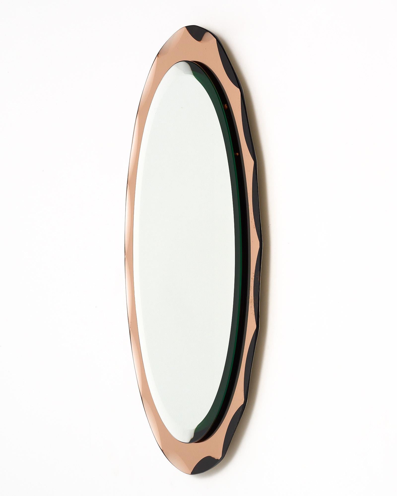 Mid-Century Pink Italian Mirror For Sale 4