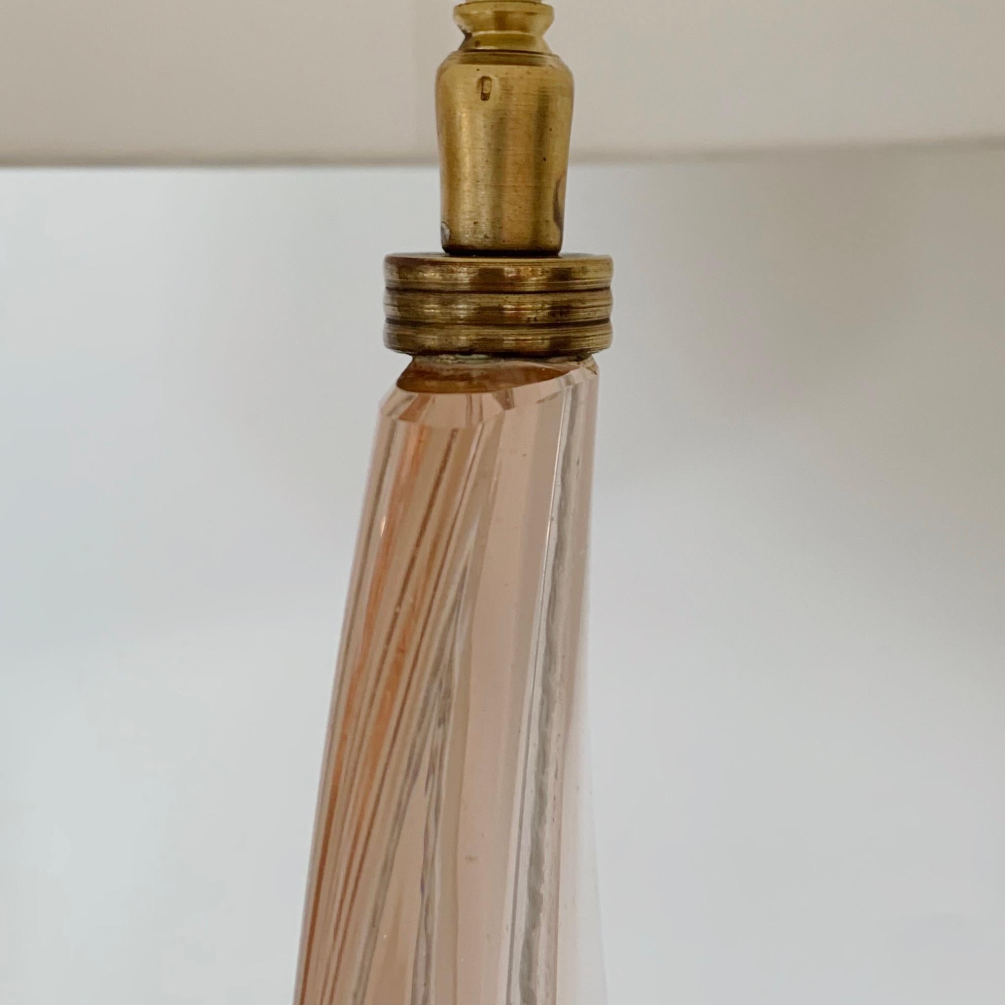 Pale Pink Murano Glass Table Lamp, circa 1950, Italy. For Sale 5
