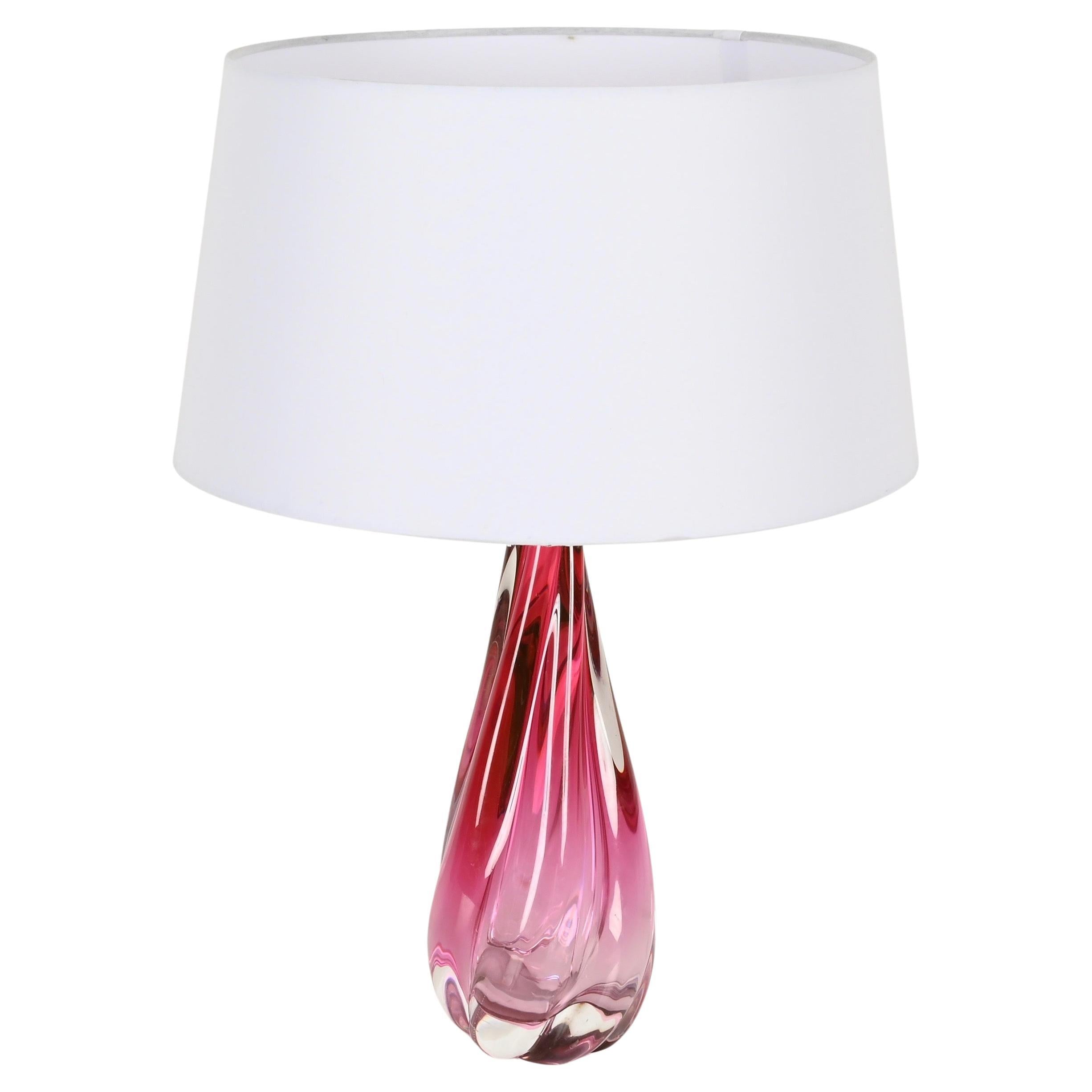 Lampe de table en verre de Murano rose du milieu du siècle, Italie, années 1960