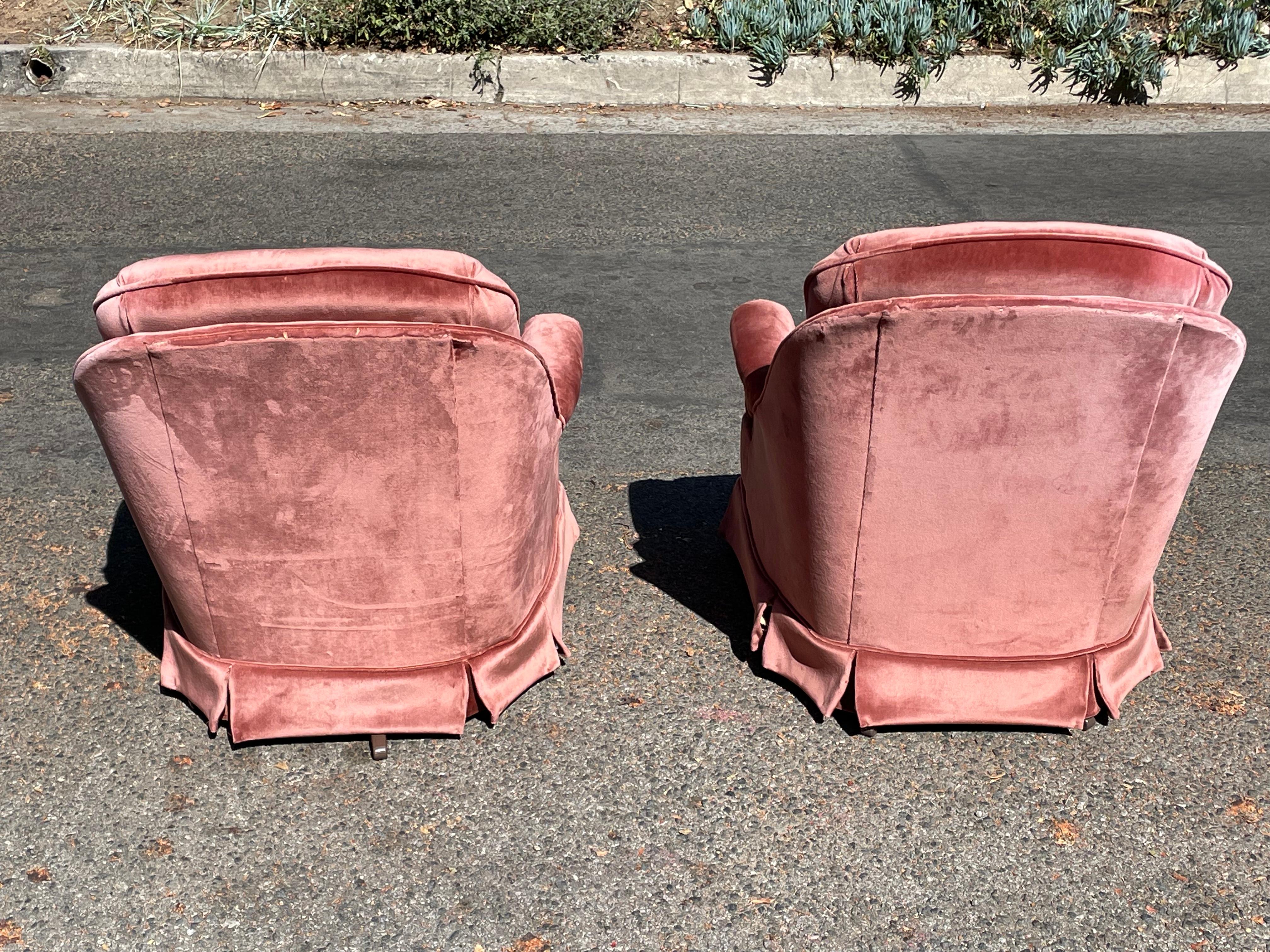 Mid-Century Pink Velvet Swivel Chairs, circa 1960s 4