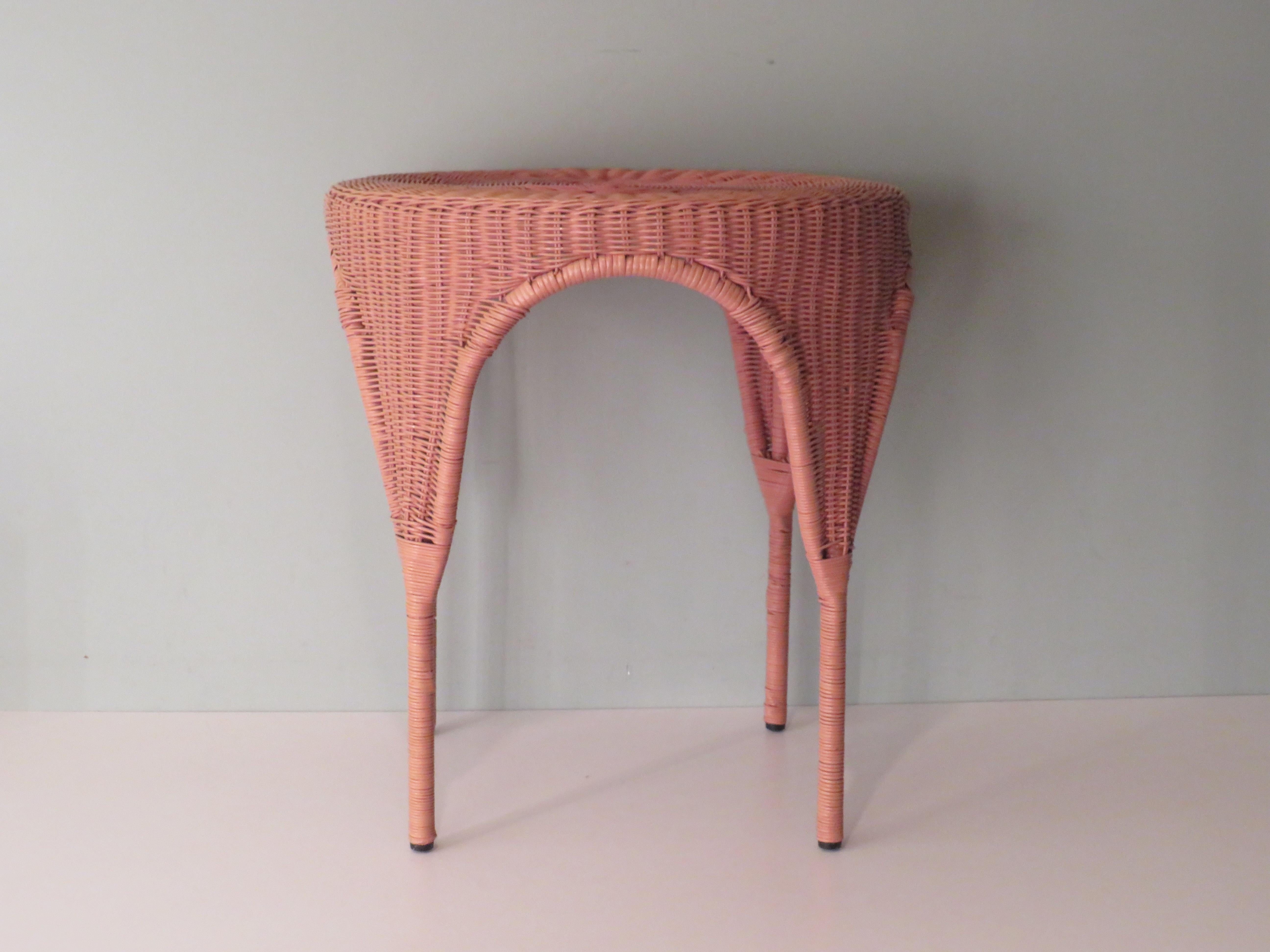 Italian Mid-Century Pink Wicker, Rattan Coffee or Side Table For Sale
