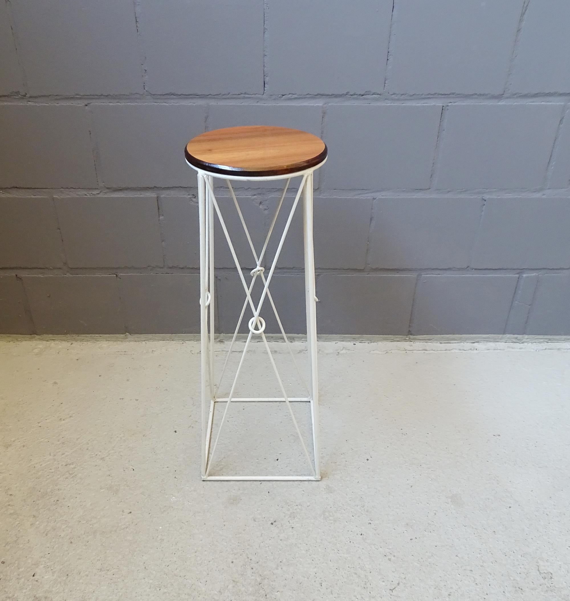 Mid-Century Plant Stand String Metal and Wood For Sale 3