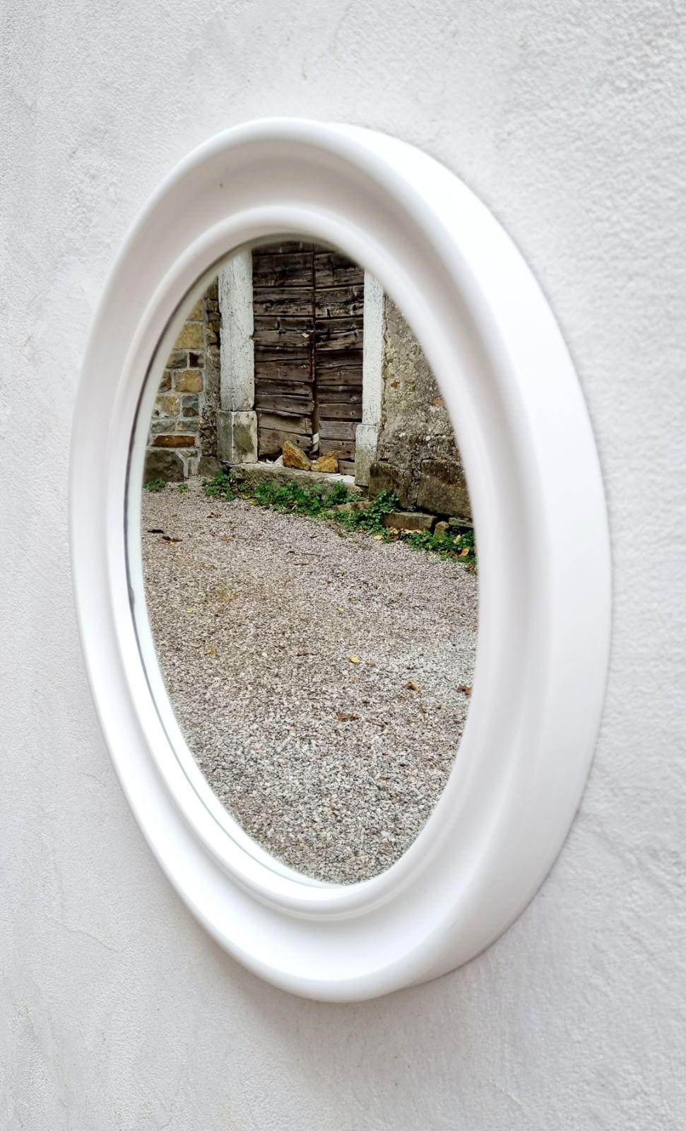 Italian Mid Century Plastic Mirror by Carrara & Matta, America Brevettato, Italy 70s For Sale