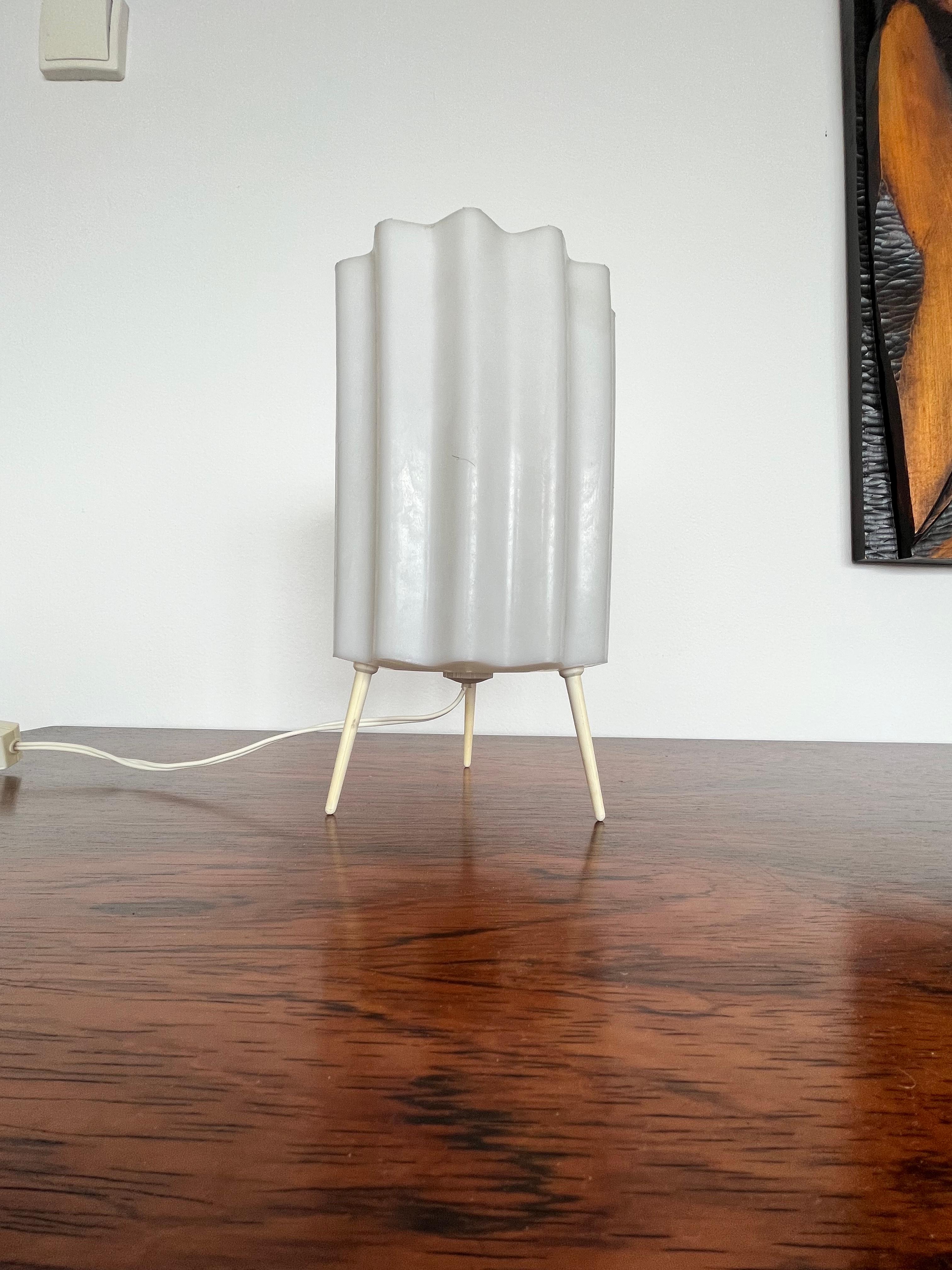Midcentury Plastic Space Age Table Lamp Rocket, 1970s In Good Condition For Sale In Praha, CZ