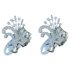 Mid-Century Ohrringe aus Platin und 14K Diamanten Floral Spray