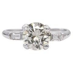 Anillo de compromiso de platino de mediados de siglo con diamantes de 1,73 ct GIA
