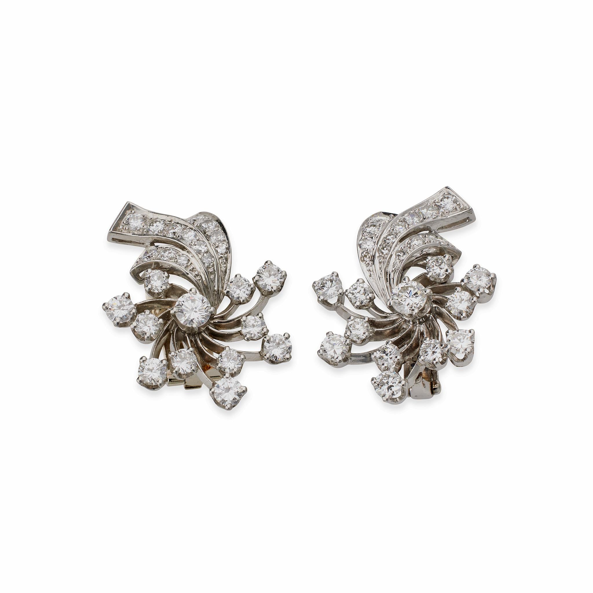 Mid-Century Platinum and Diamond Clip Earrings In Excellent Condition In New York, NY