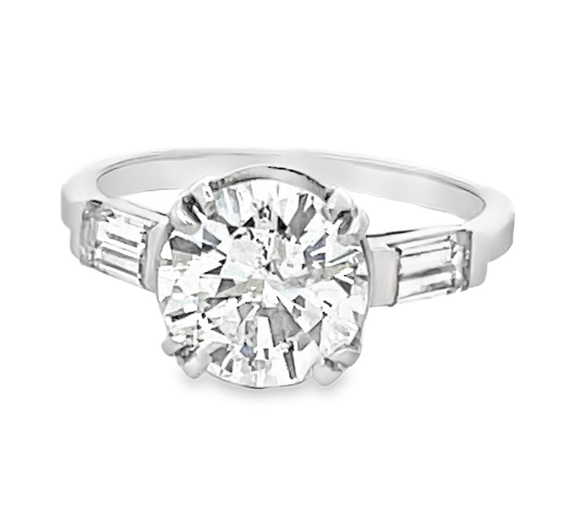 Mid-Century Platinum Engagement Ring with 2.50 Ct Diamond and Baguette Accents For Sale 2
