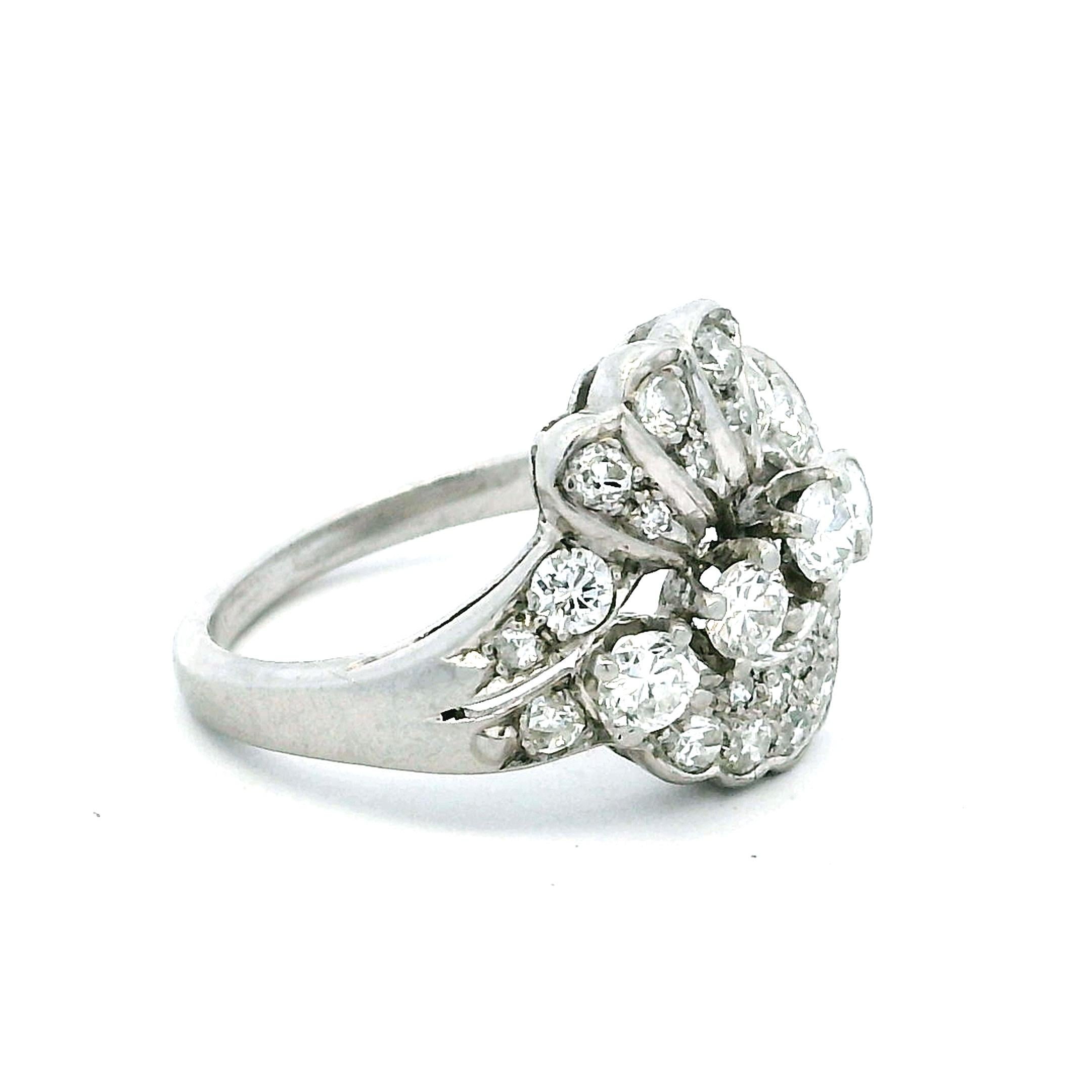 Moderno Anello spray in platino, onice e diamanti di metà secolo, attribuito a Frederick Fink in vendita