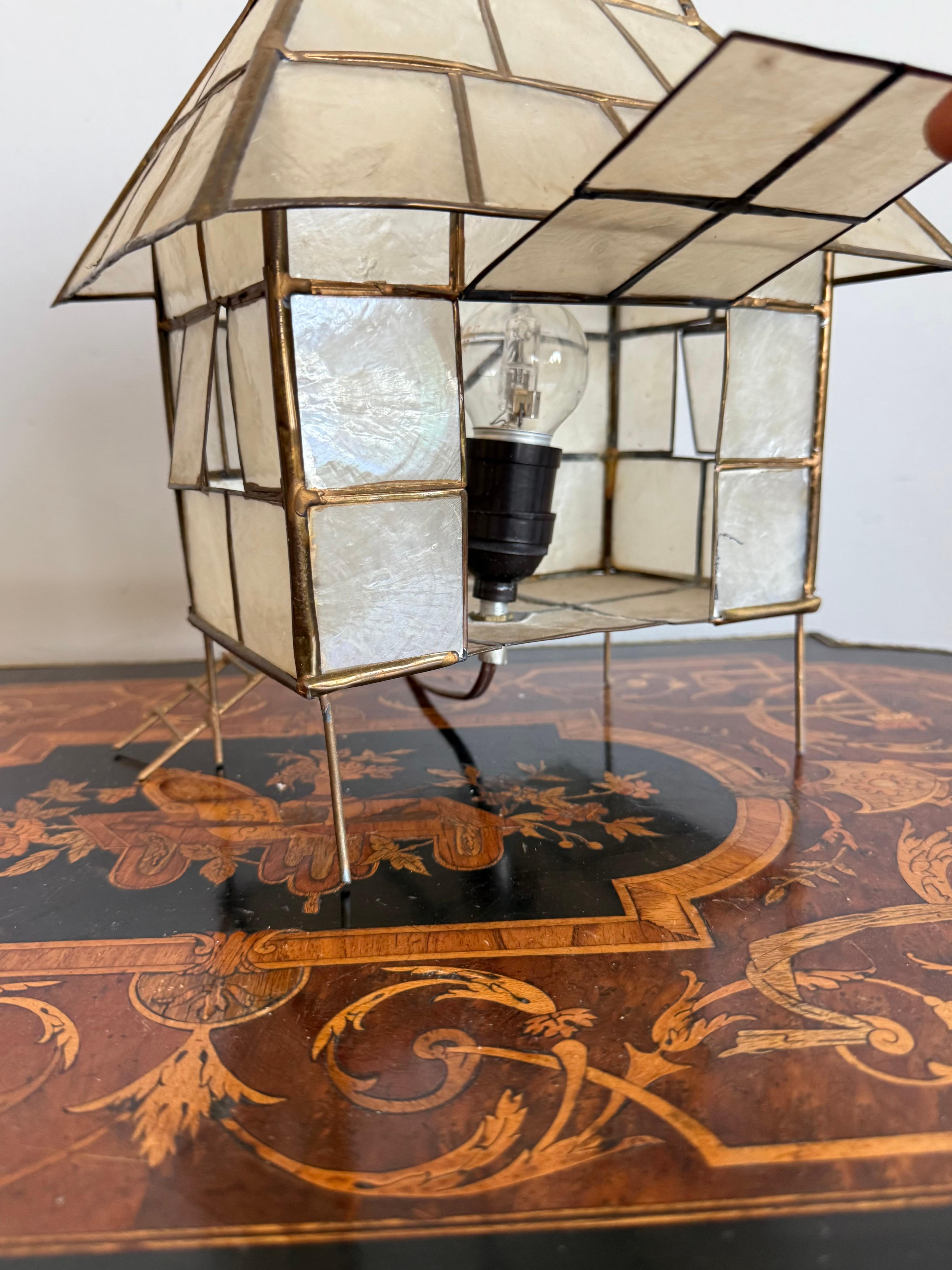 Mid-Century Plexiglass and Brass Miniature House Table Lamp, Handcrafted, 1950s For Sale 1