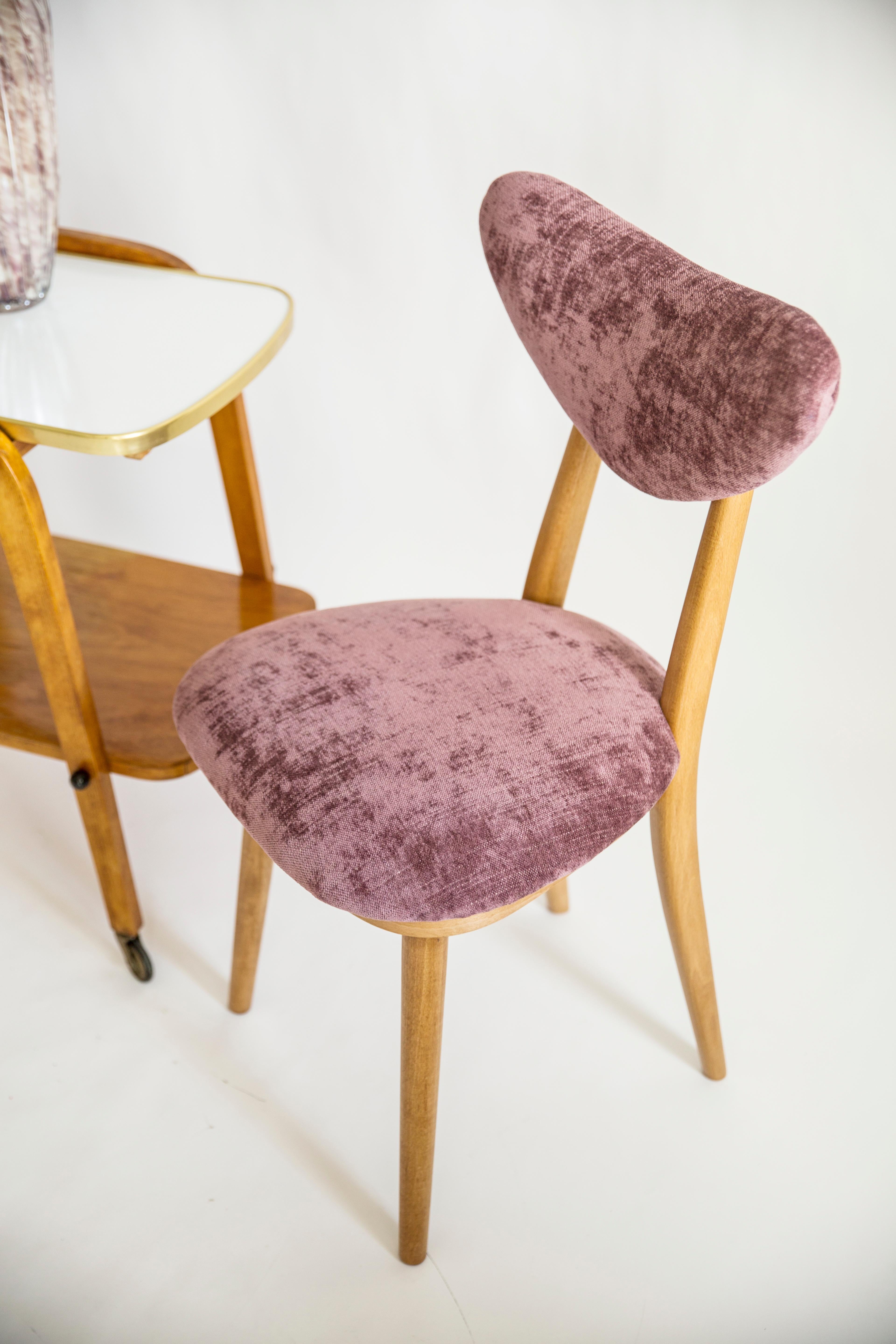 Midcentury Plum Violet Velvet, Light Wood Heart Chair, Europe, 1960s In Excellent Condition For Sale In 05-080 Hornowek, PL