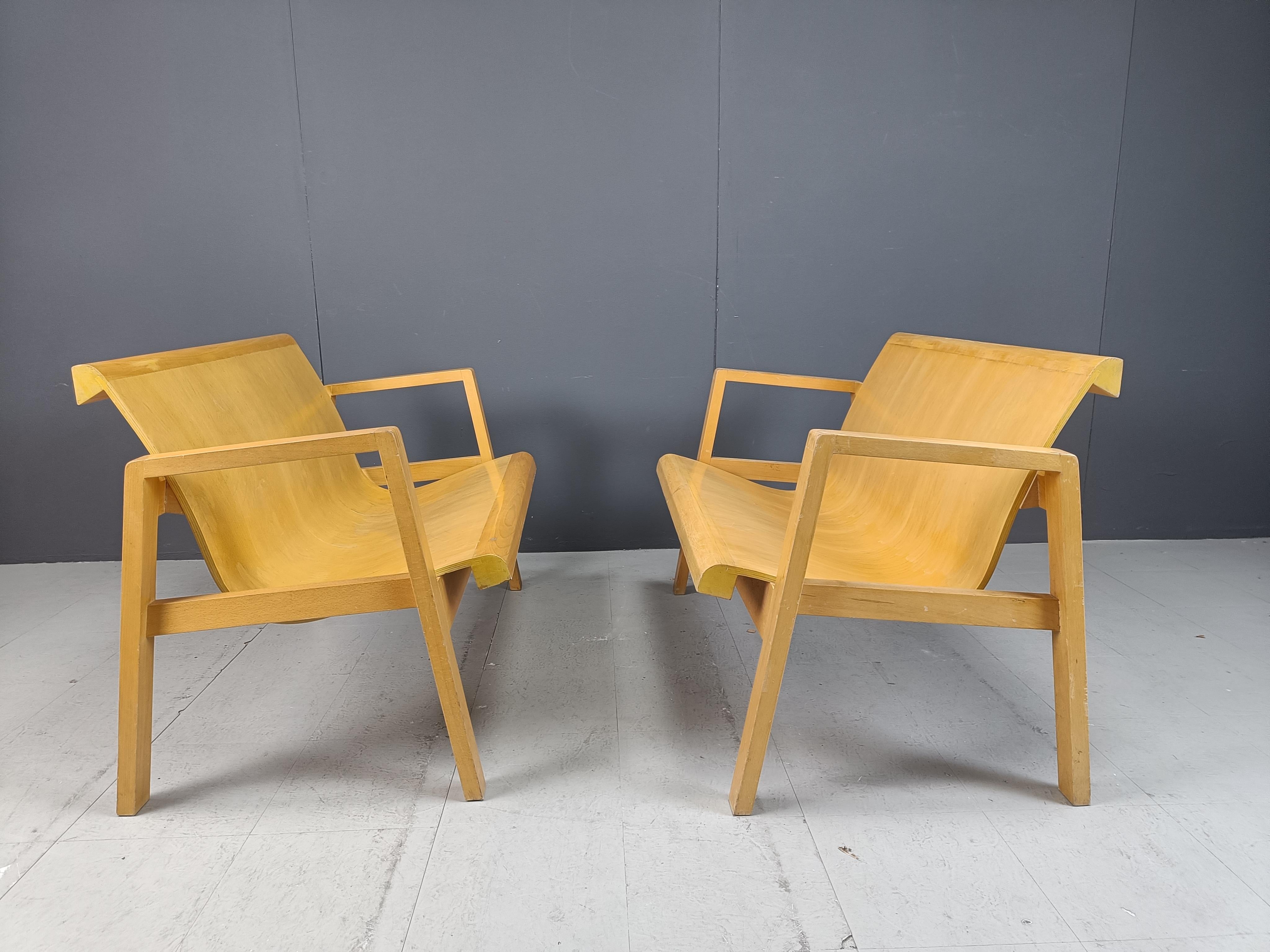 Sperrholzbänke aus der Mitte des Jahrhunderts in der Art von Alvar Aalto, 1960, 2er-Set im Angebot 2