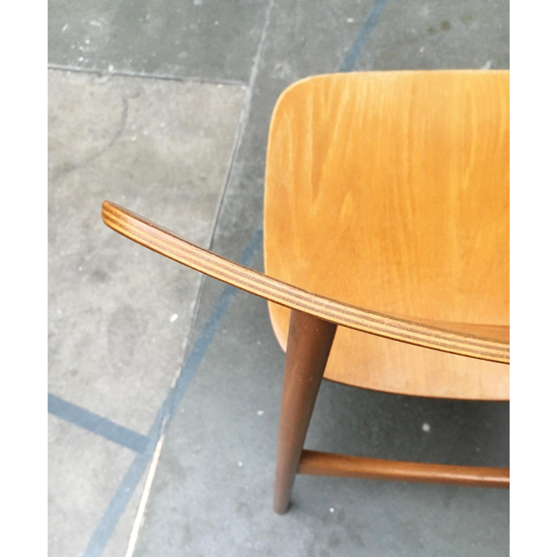 Chaise d'appoint en contreplaqué du milieu du siècle en vente 2