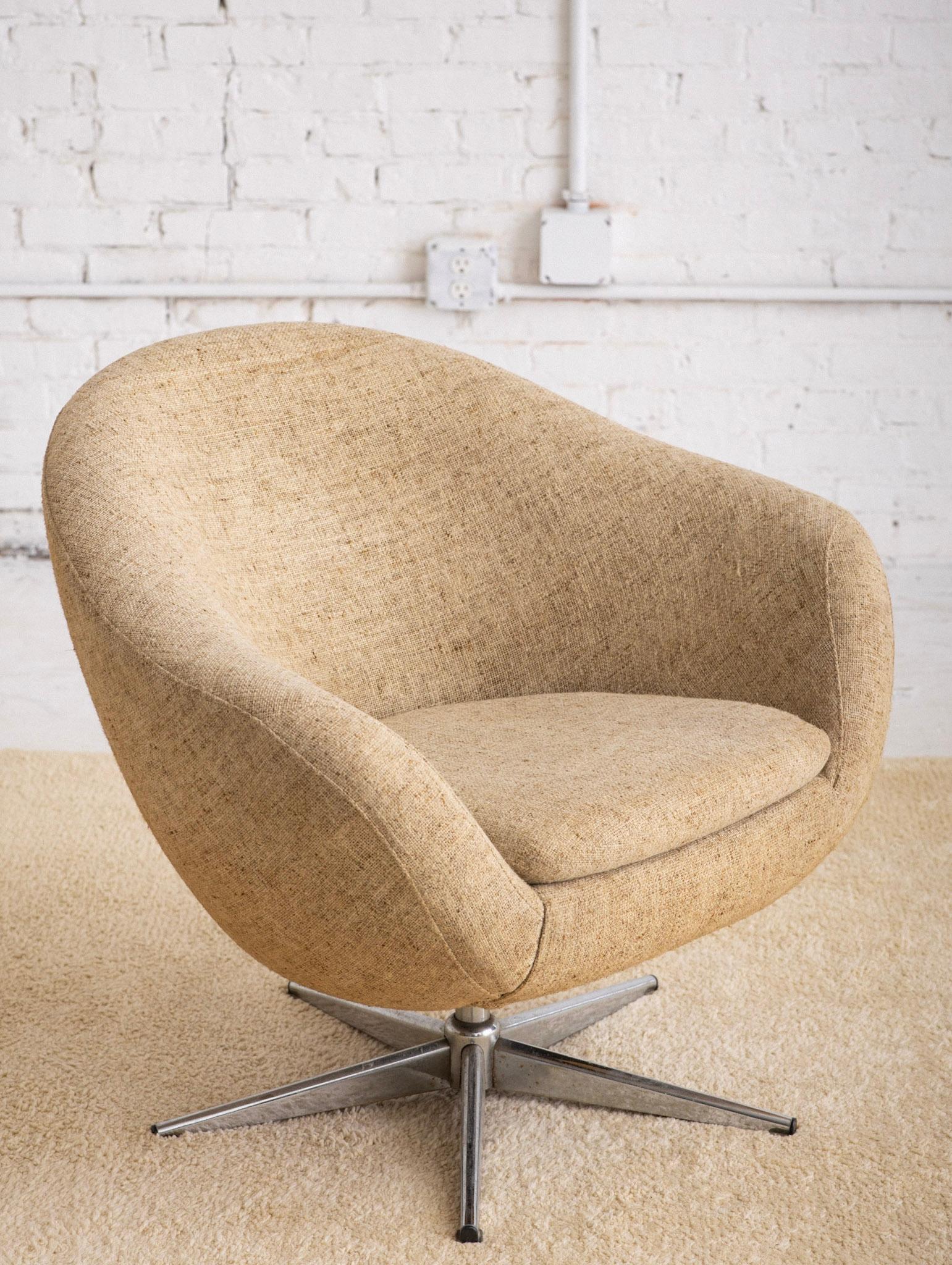 Mid Century Pod Chair by Burris Industries 2