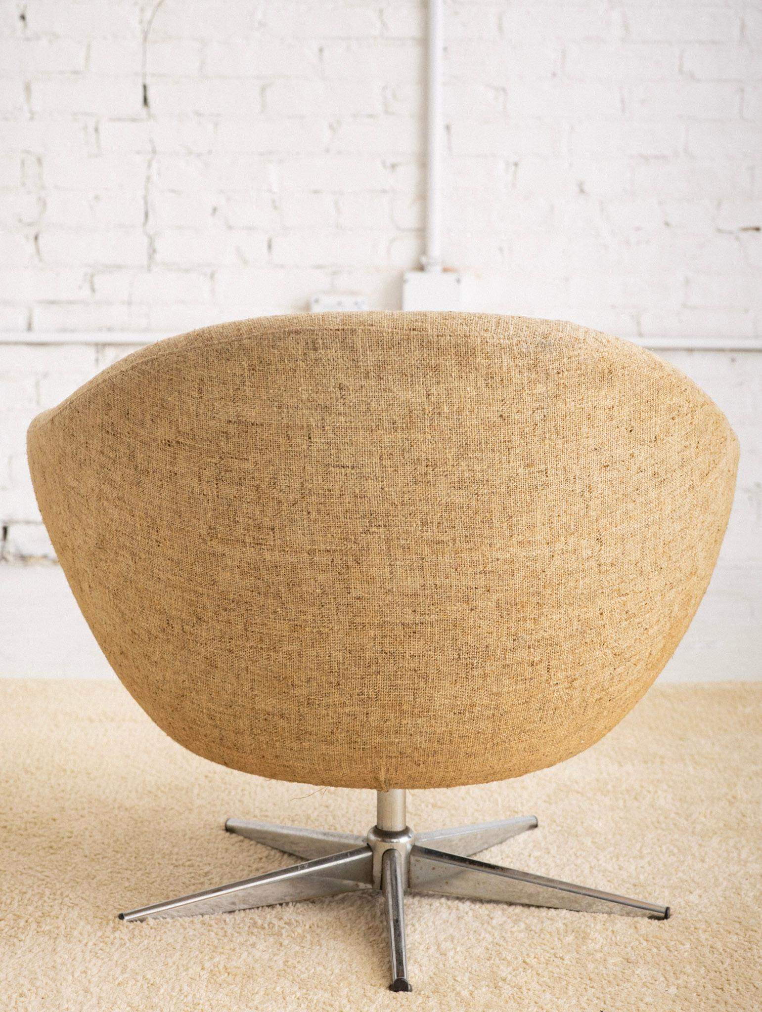 Mid Century Pod Chair by Burris Industries 5