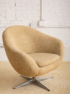 Mid Century Pod Chair by Burris Industries