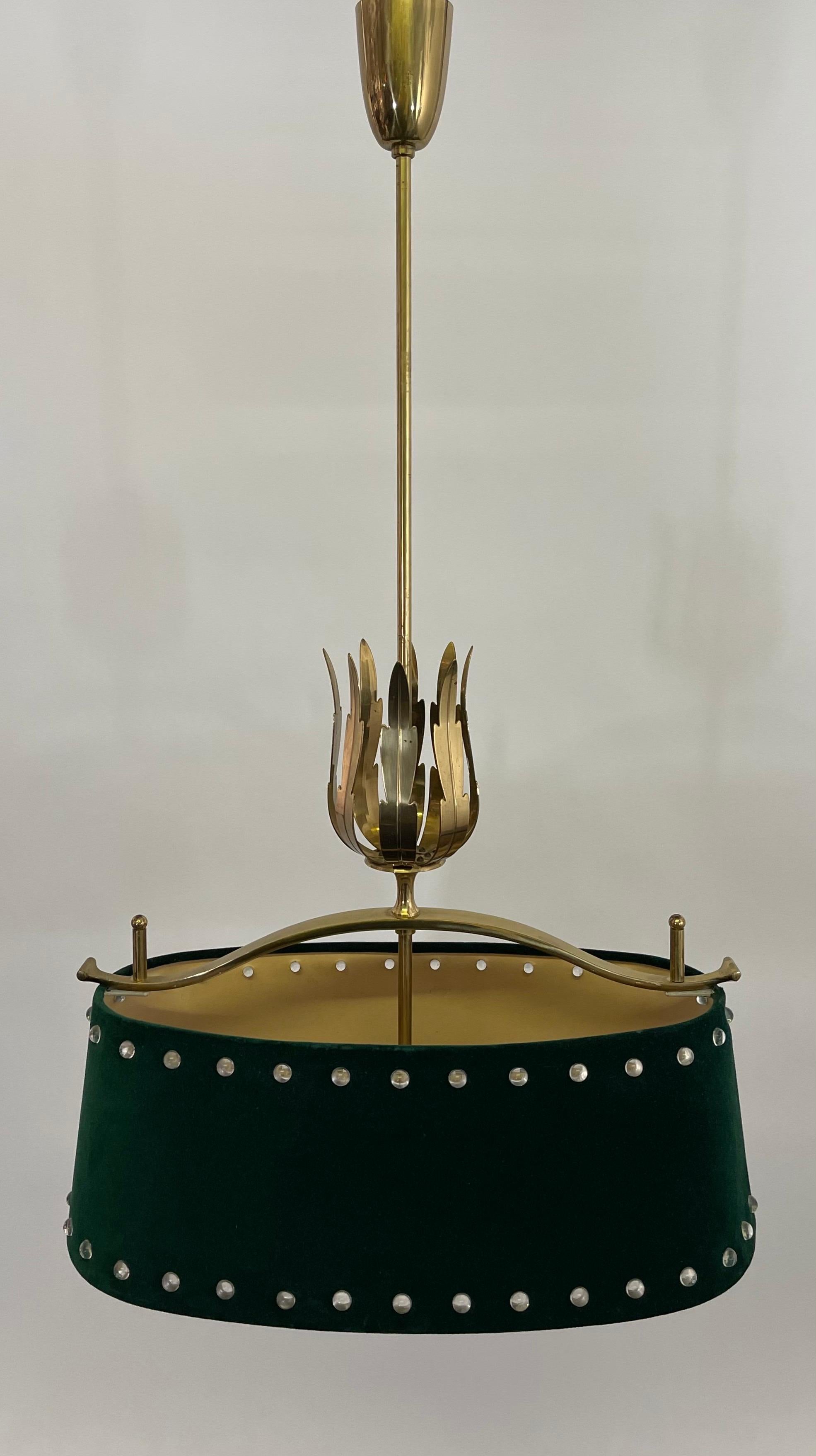 Mid-Century Polished Brass and Green Felt Pendant Light, circa 1950s For Sale 3