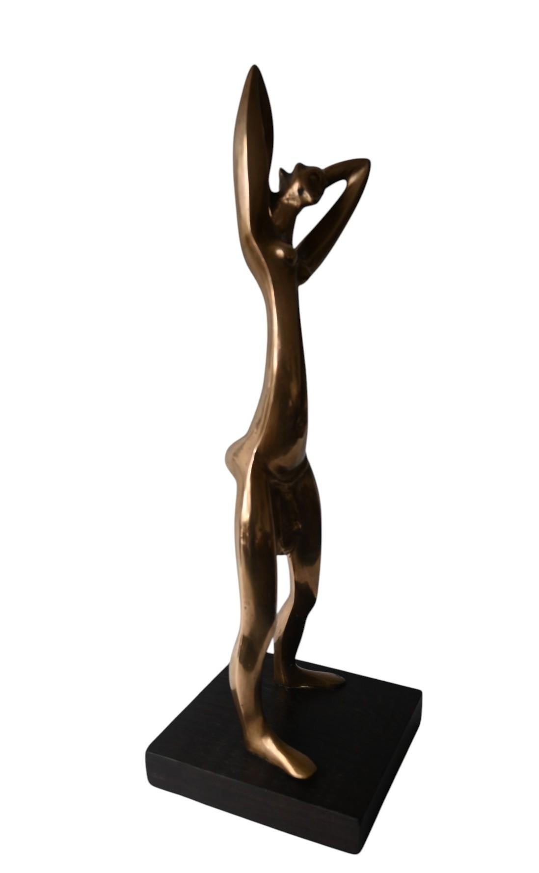 Calco Metà secolo Statua africanista stilizzata in ottone lucido stile Hagenhauer in vendita