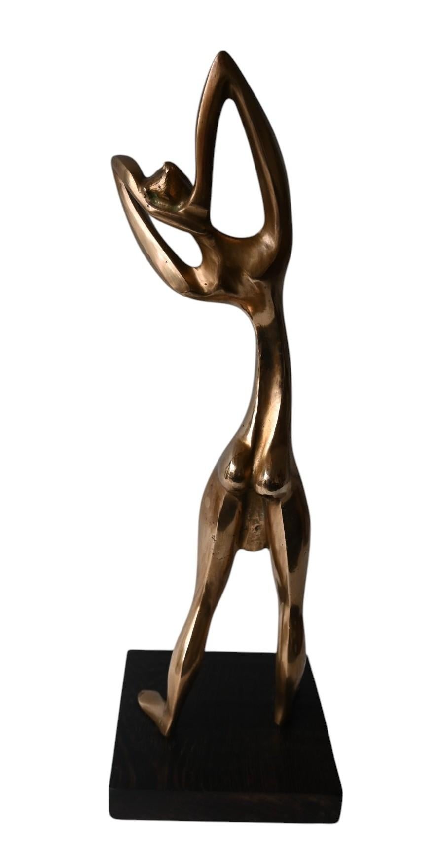 XX secolo Metà secolo Statua africanista stilizzata in ottone lucido stile Hagenhauer in vendita