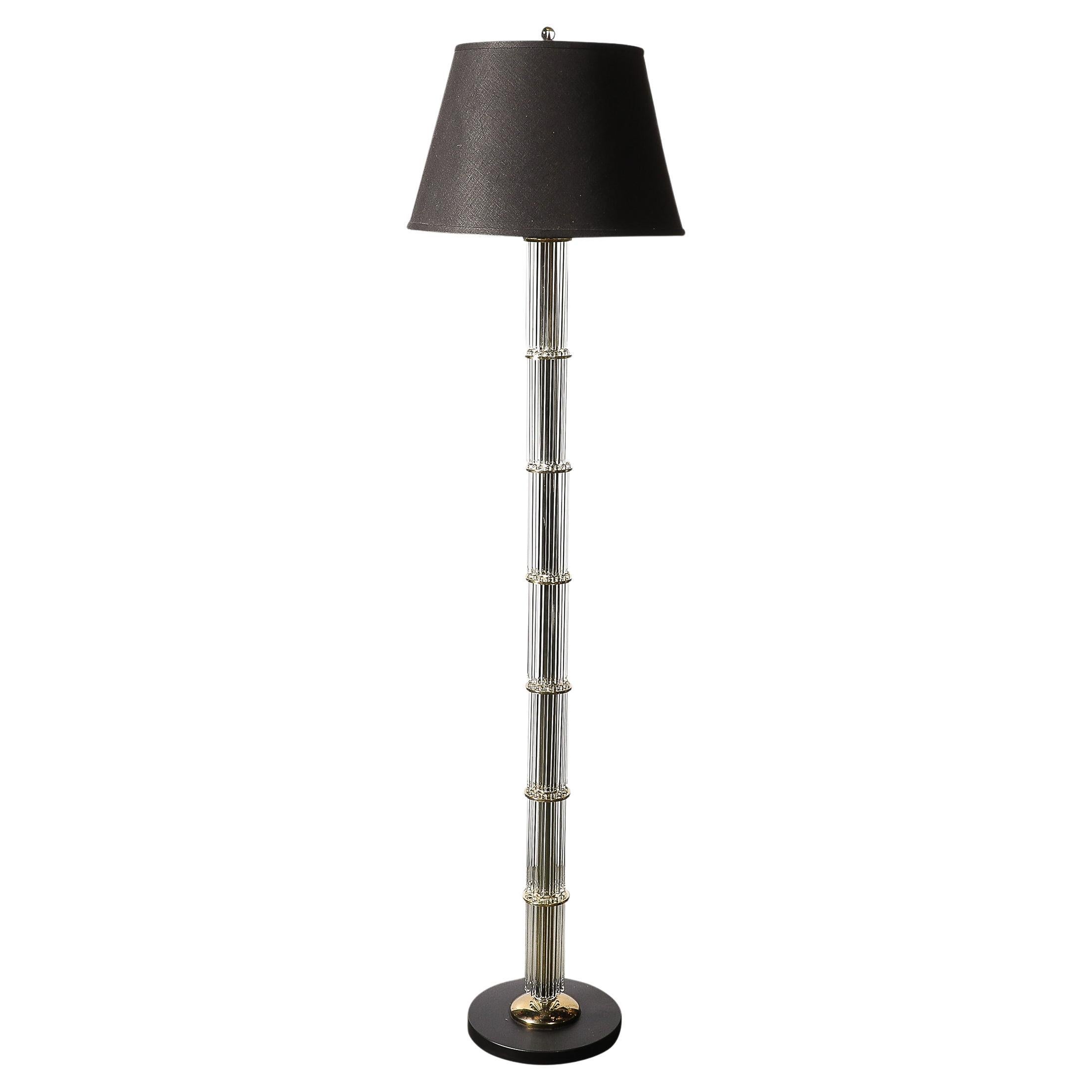 Lampadaire du milieu du siècle en laiton poli avec tiges de verre par Lightolier