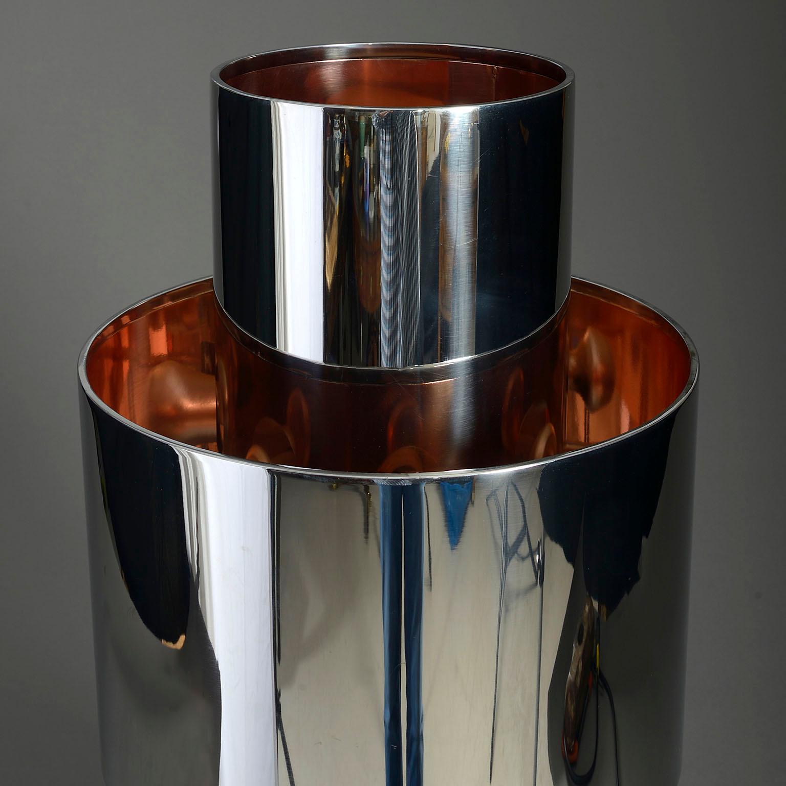 A mid-century polished chrome tubular table lamp. With dimmer switch and signed, Willy Rizzo.

Born in Naples, Willy Rizzo (1928-2013) began his career as a photographer in Paris in the 1940s. A great photographer of personalities, fashion and