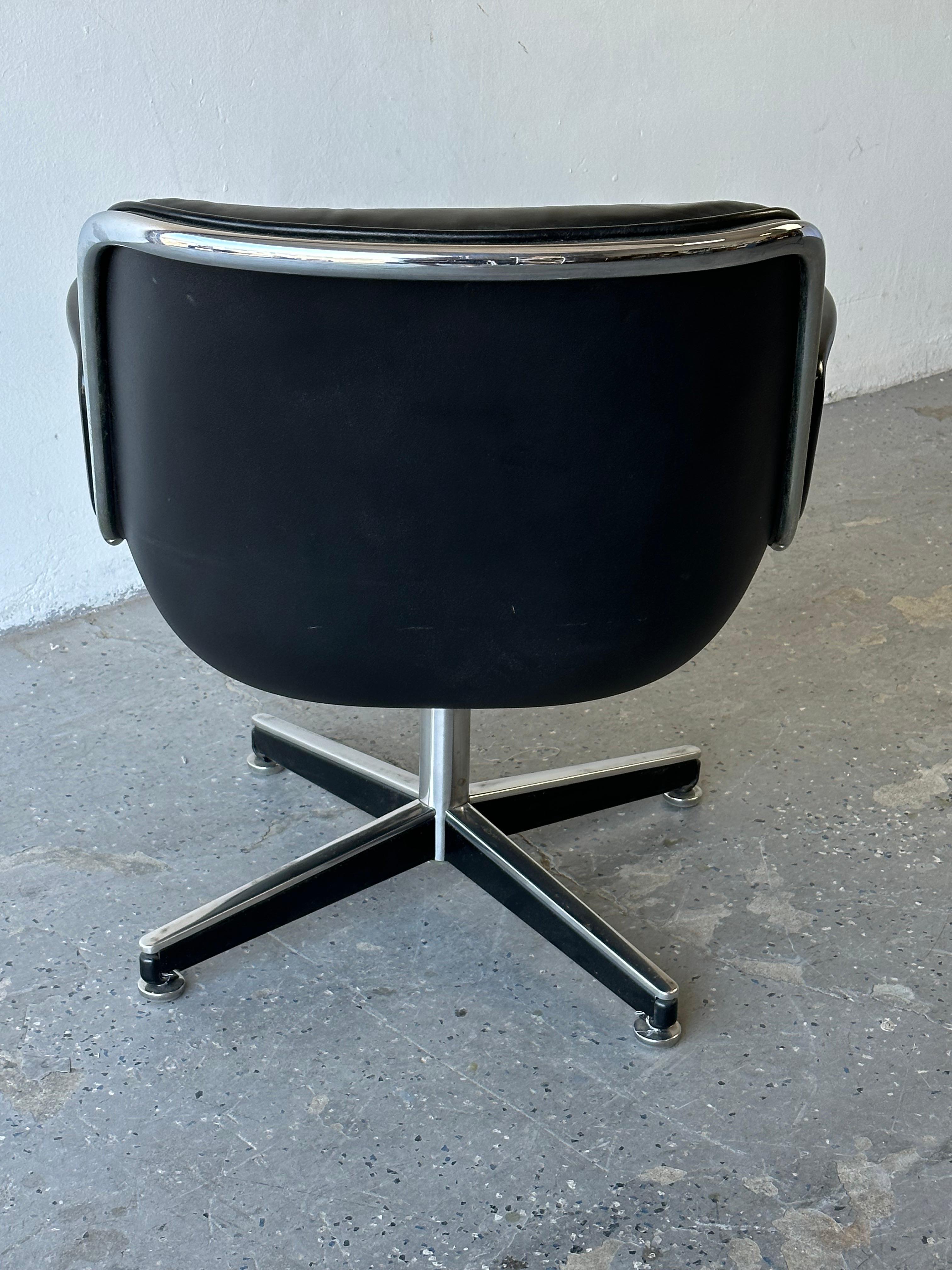 Late 20th Century Midcentury Pollock Executive Chair / Knoll, Leather and Chrome