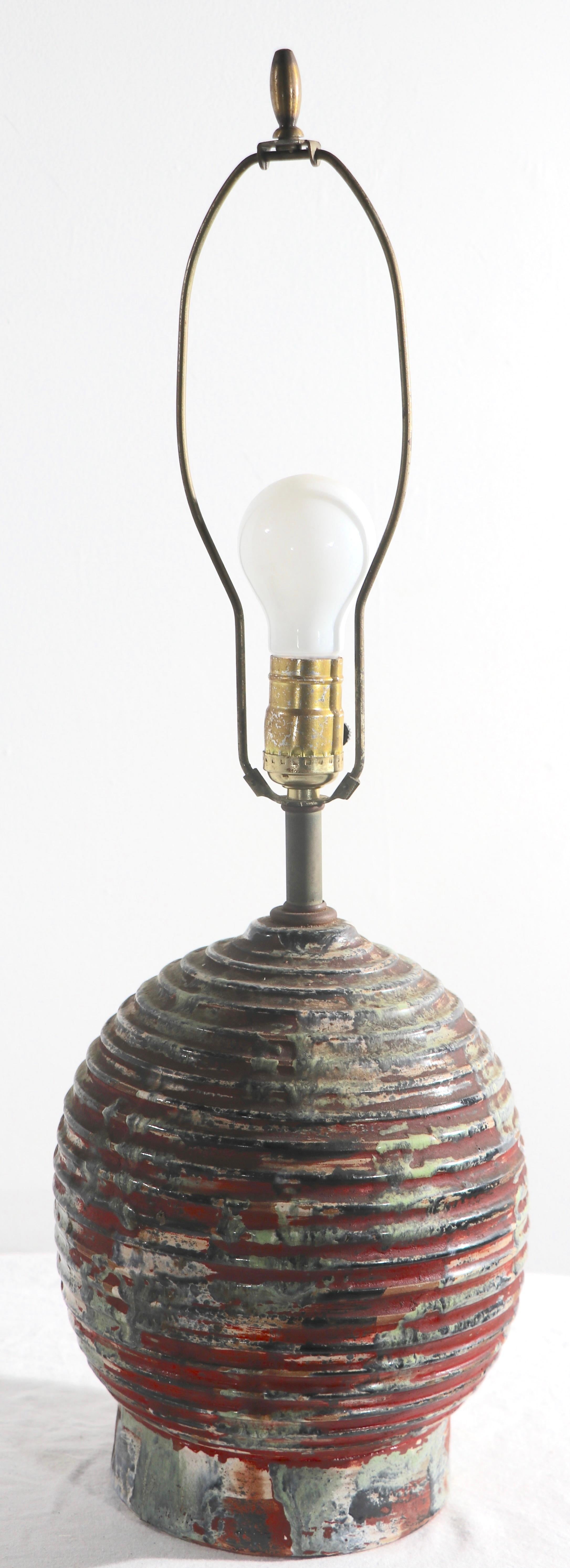 Polychrome Keramik-Tischlampe aus der Mitte des Jahrhunderts von Kelby (Moderne der Mitte des Jahrhunderts) im Angebot