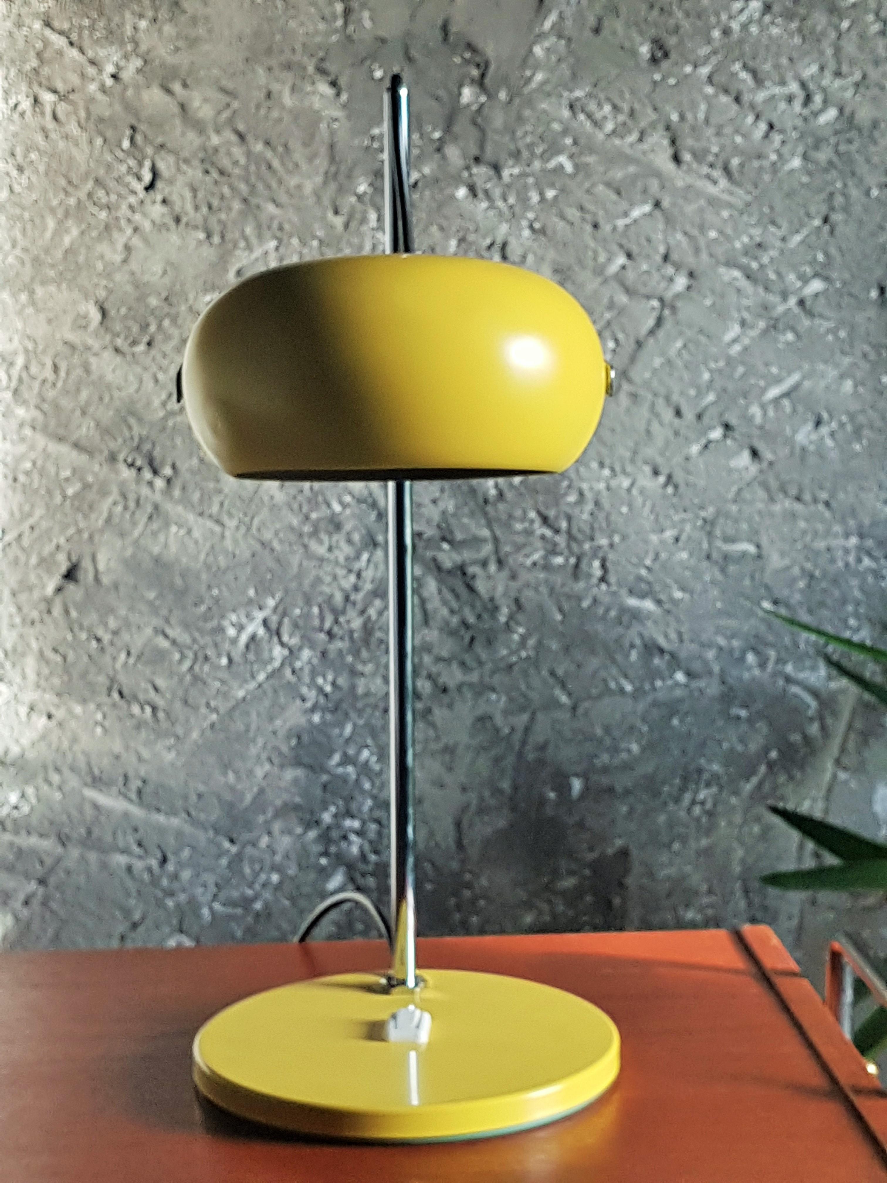 Mid-Century Pop Art Desk Table Lamp, Italy 1970 For Sale 2