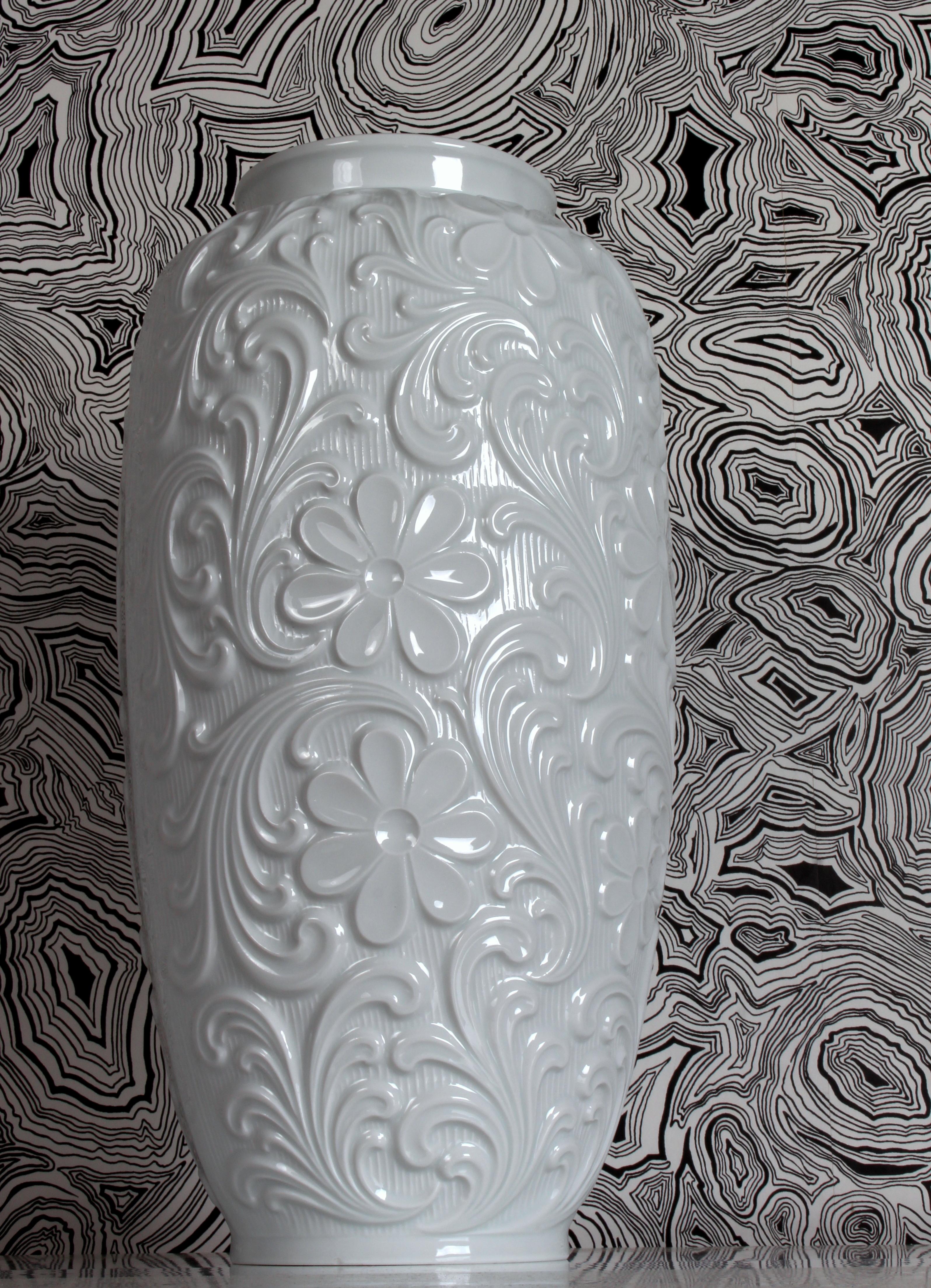 German Midcentury Porcelain Floral / Paisley Floor Vase Retsch & Co Wunsiedel Bavaria
