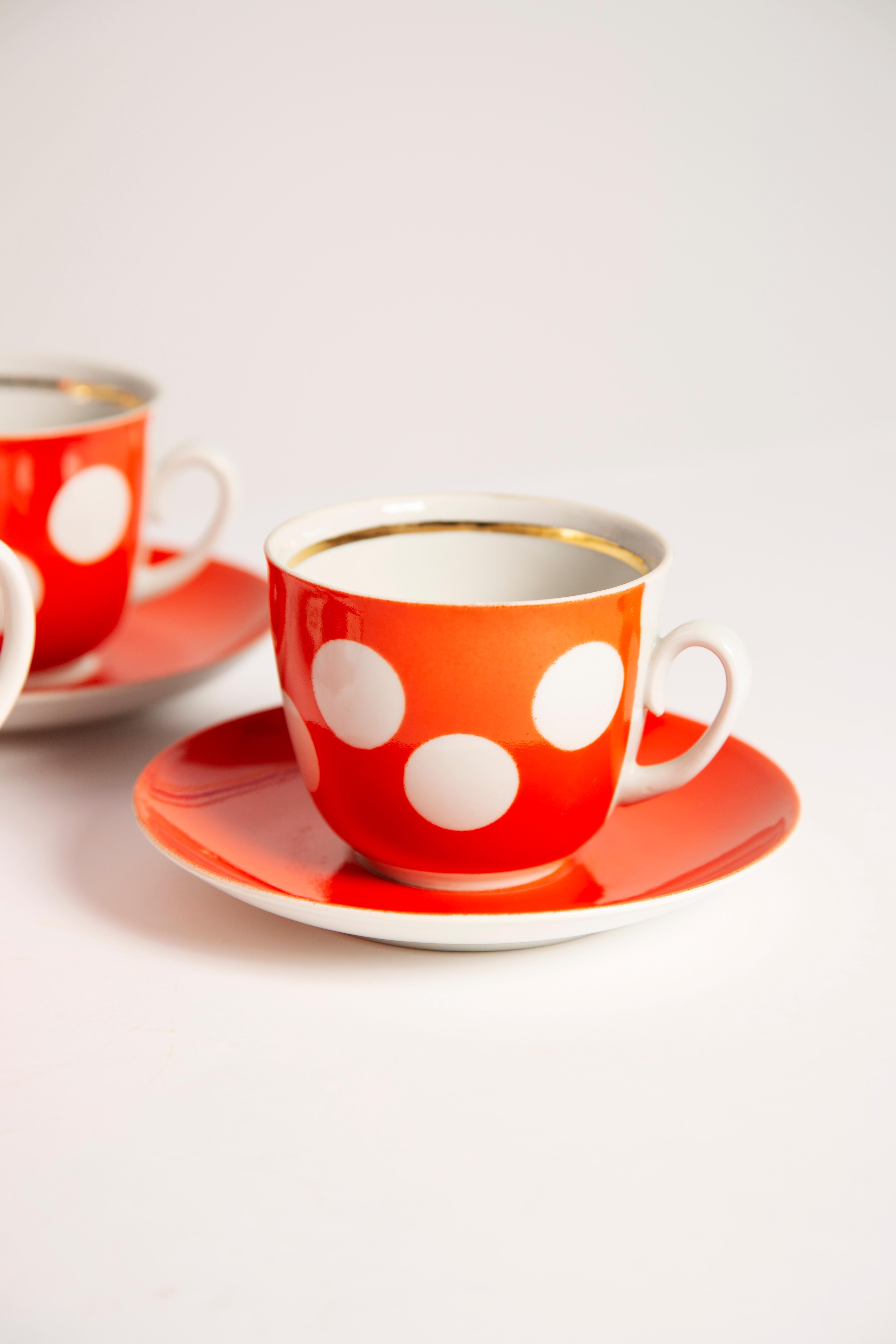 Midcentury Porcelain Red Dots Tea Coffee Service Jug and Cups, Poland, 1960 For Sale 7